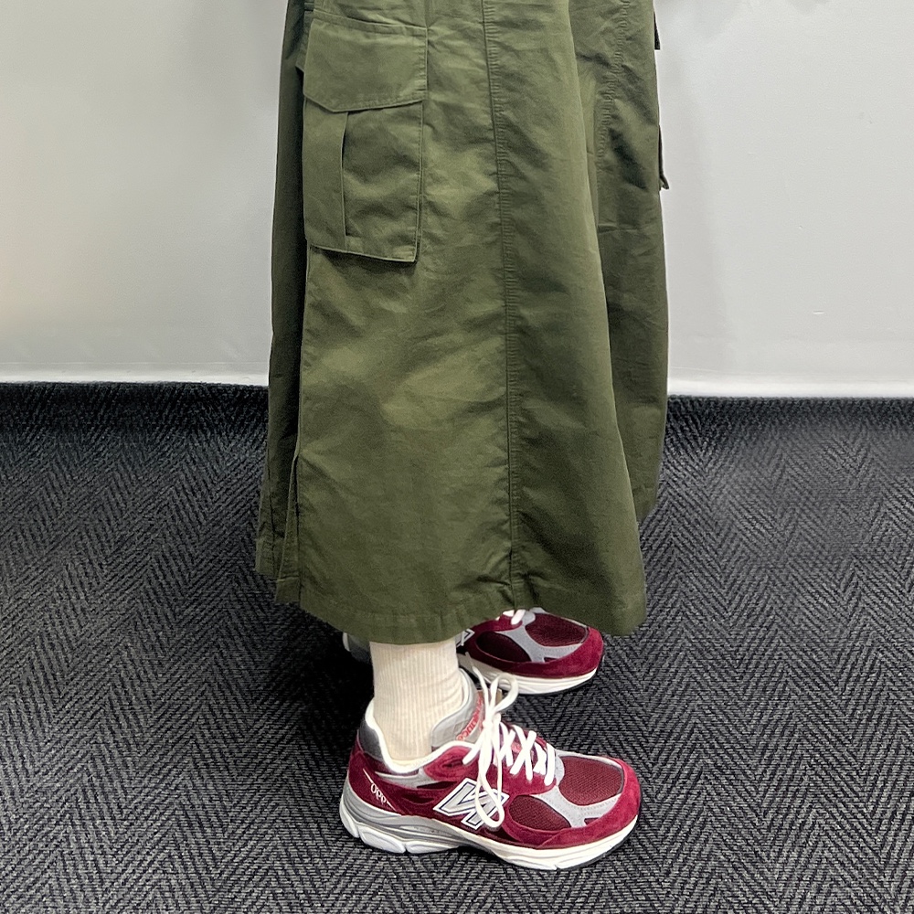 New Balance 990v3 Made in USA Scarlet Marblehead 착용 스타일 - 2