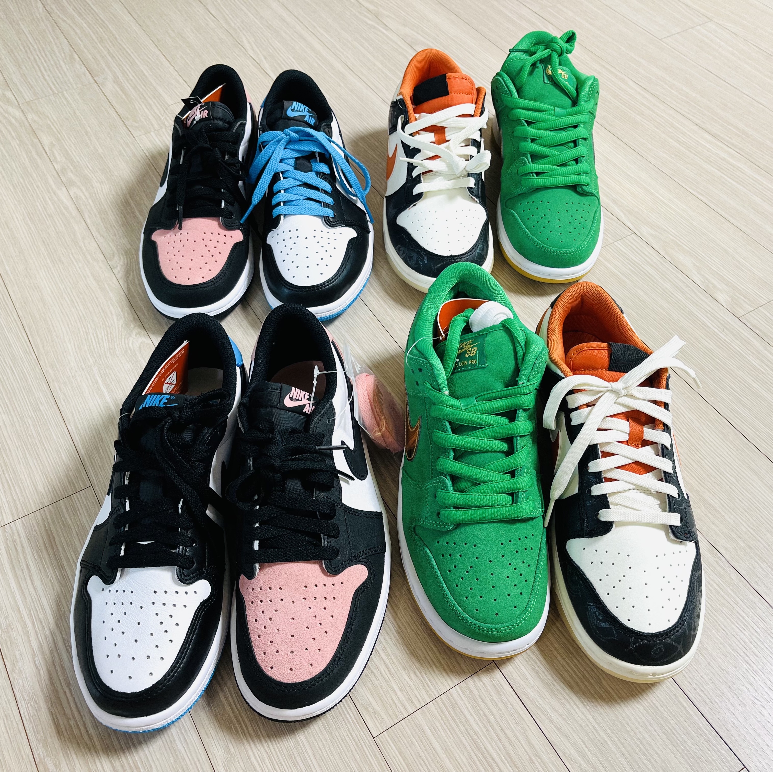 Jordan 1 Retro Low OG Bleached Coral, Jordan 1 Retro Low OG Black and Dark Powder Blue 착용 스타일