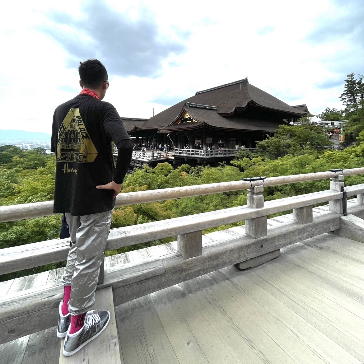 Palace x Harrods Tri-Sphinx T-Shirt Black - 21FW, Nike x Clot Dunk High Flux 착용 스타일