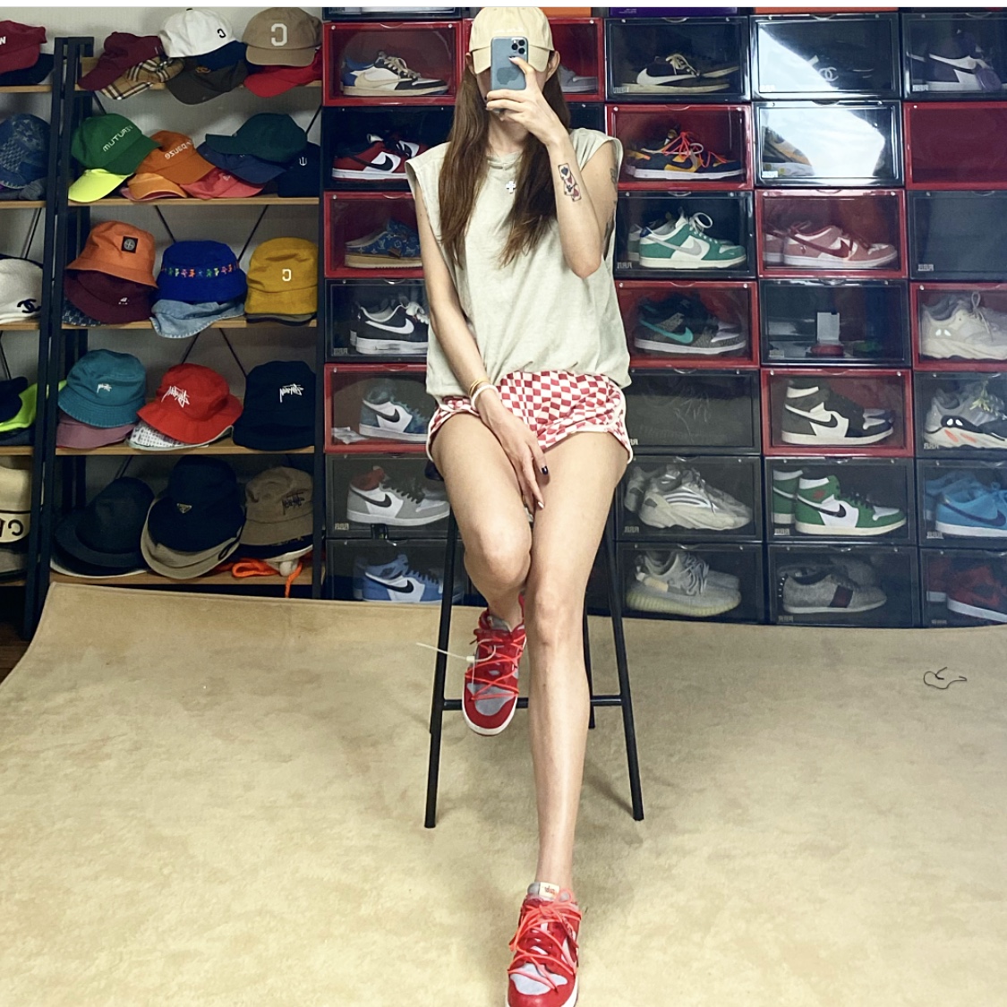 Nike x Off-White Dunk Low University Red 착용 스타일