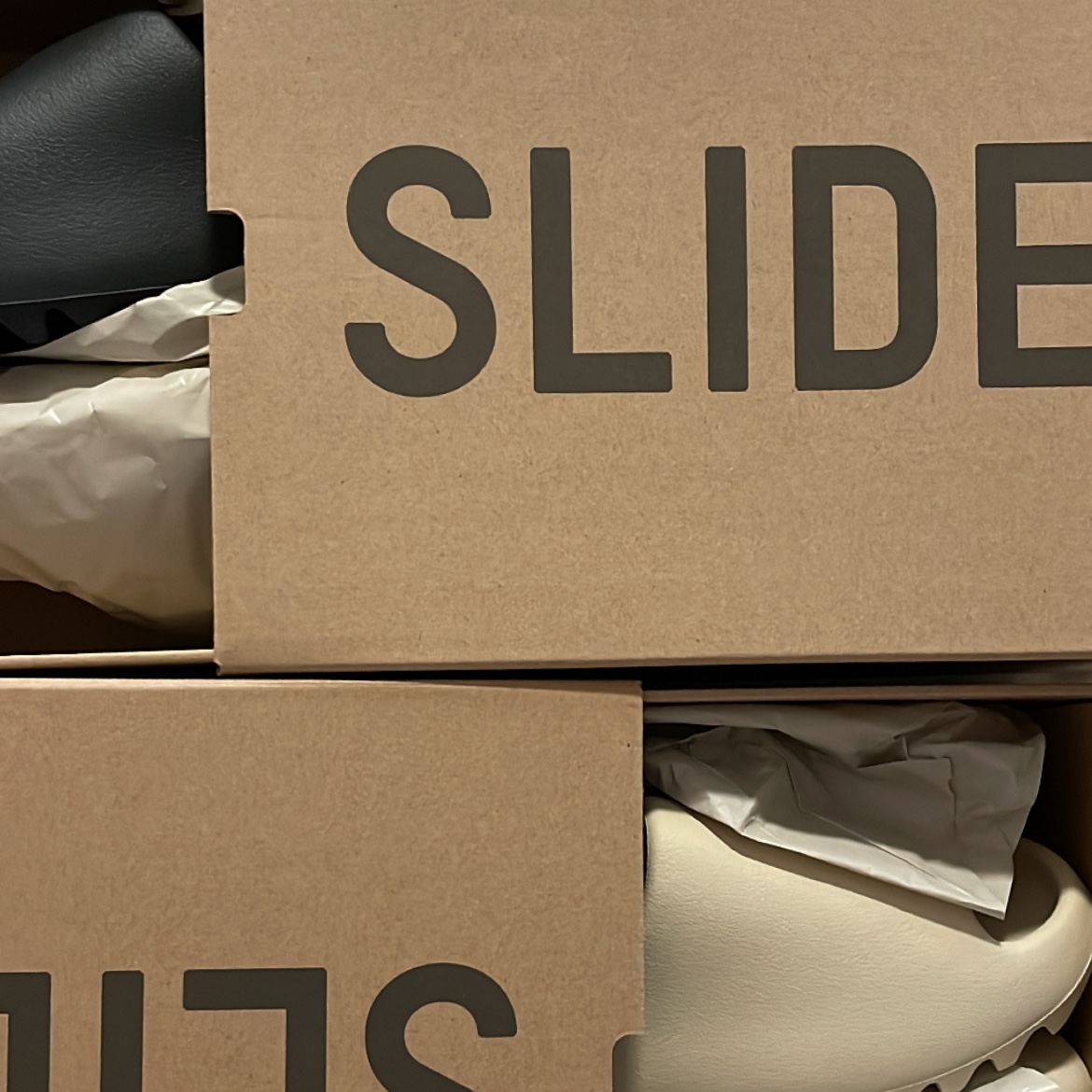 Adidas Yeezy Slide Onyx, Adidas Yeezy Slide Bone 2022/2023 착용 스타일