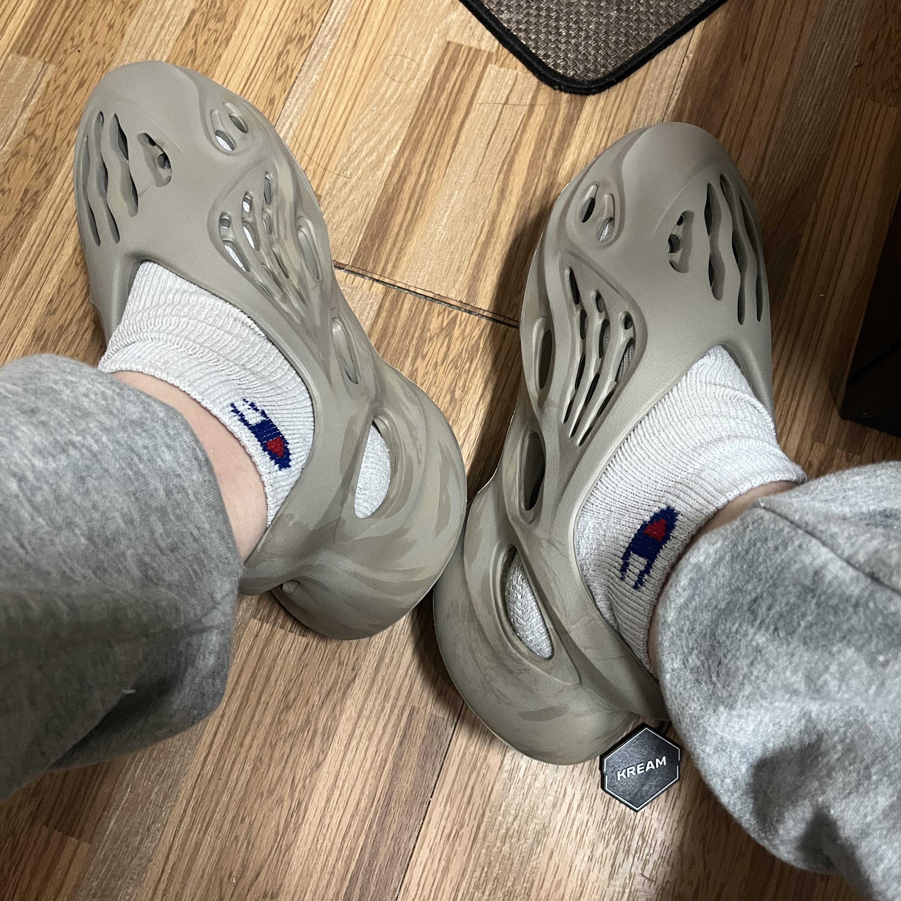 pedauto_sneaker님의 스타일