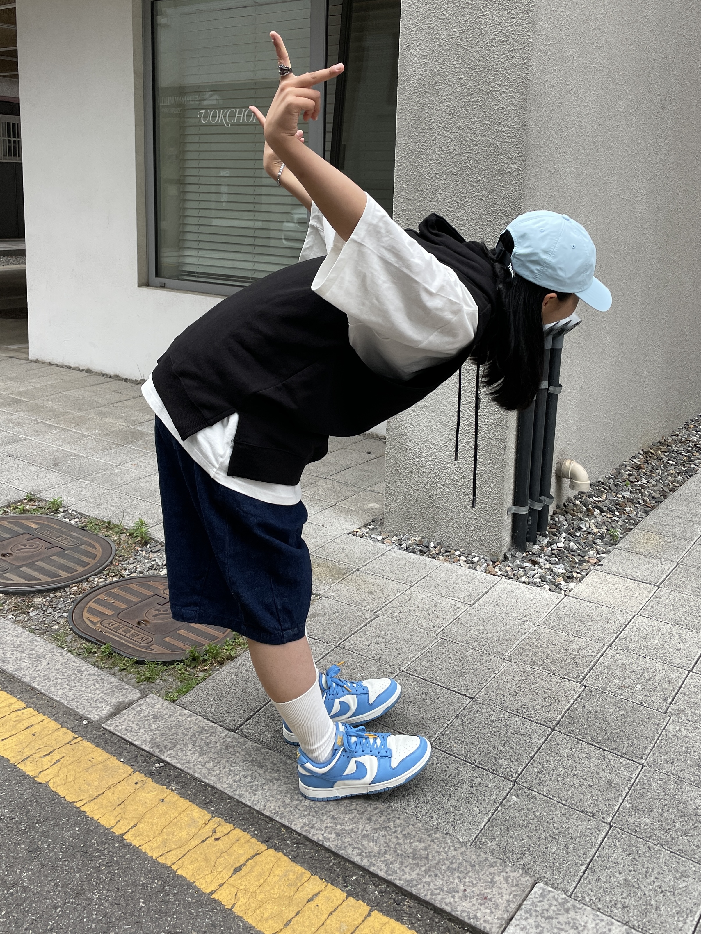 (W) Nike Dunk Low Coast, Palace Tri-Ferg Patch Shell 6-Panel Light Blue - 21FW 착용 스타일