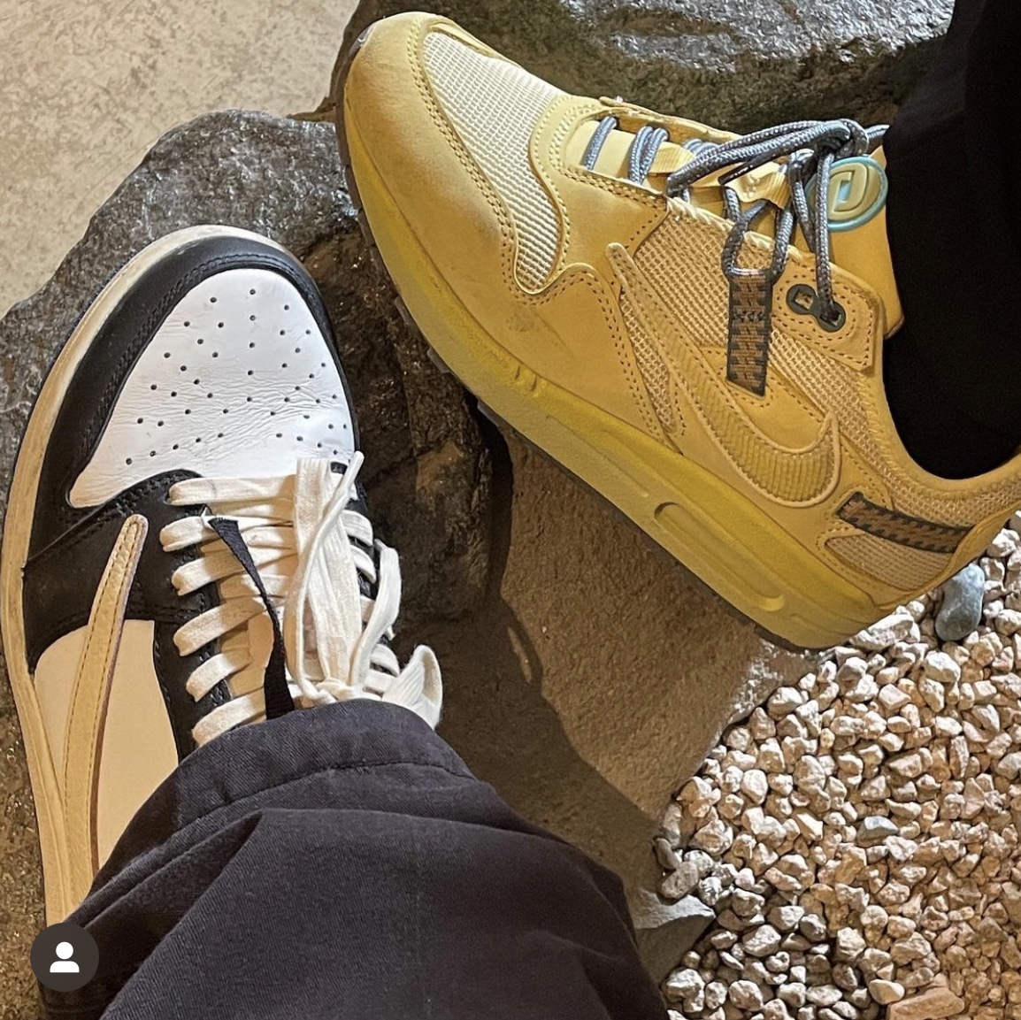Nike x Travis Scott Air Max 1 Cact.us Gold, Jordan 1 x Travis Scott x Fragment Retro Low OG SP Military Blue 착용 스타일 - 2