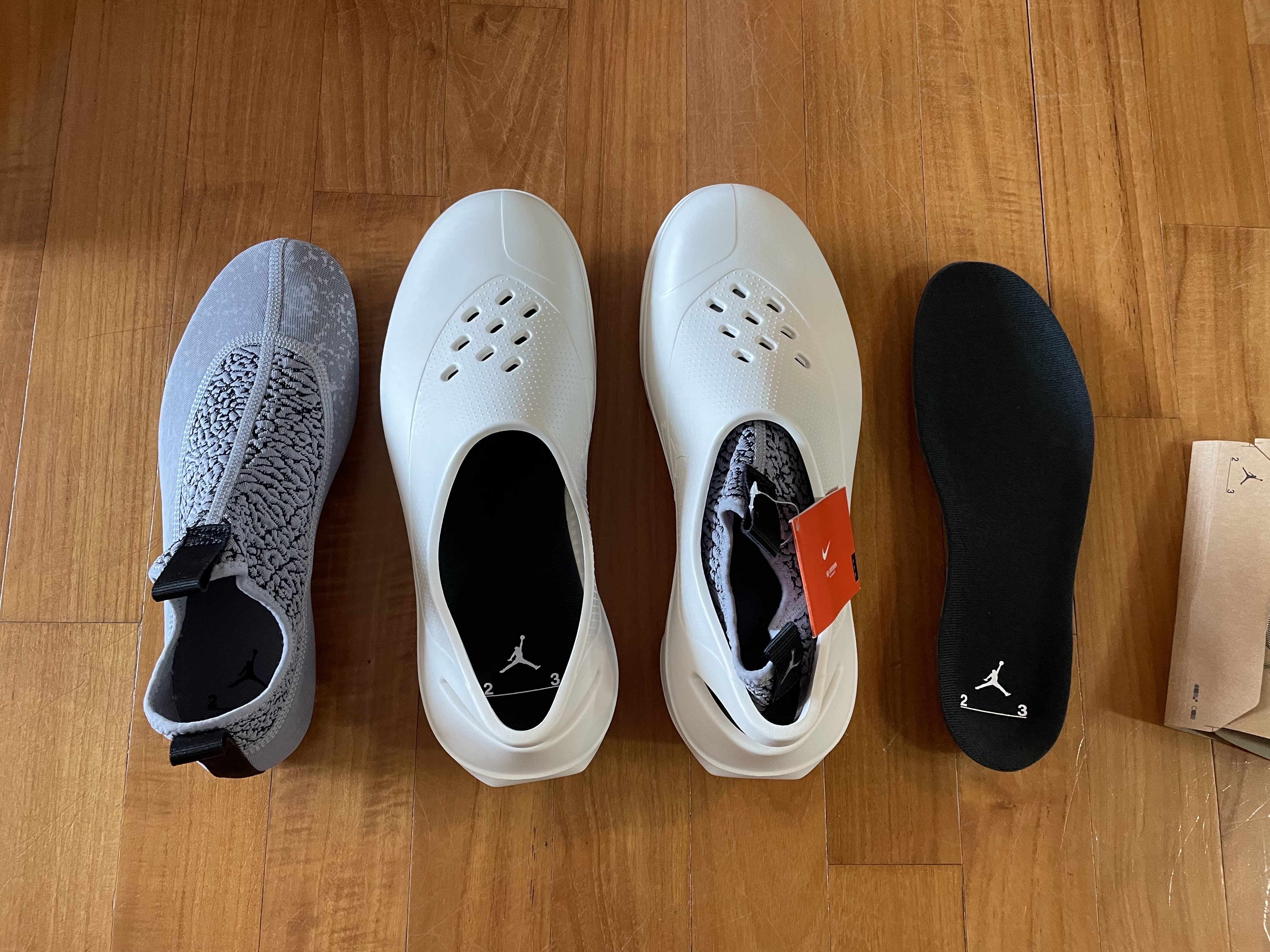 Jordan System .23 Sail and Cement Grey 착용 스타일 - 4