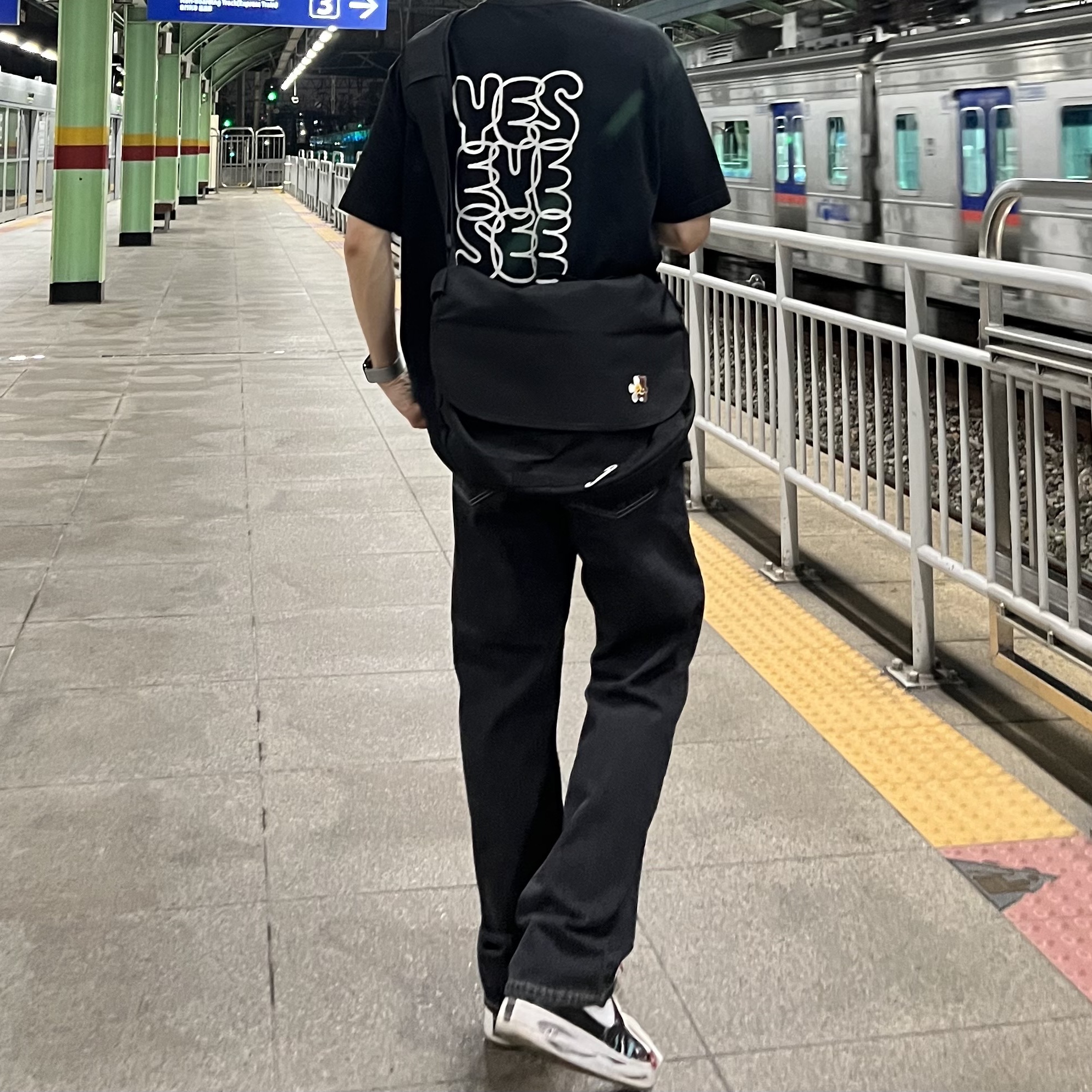 Nike x Peaceminusone Air Force 1 Low Para-Noise 착용 스타일 - 2