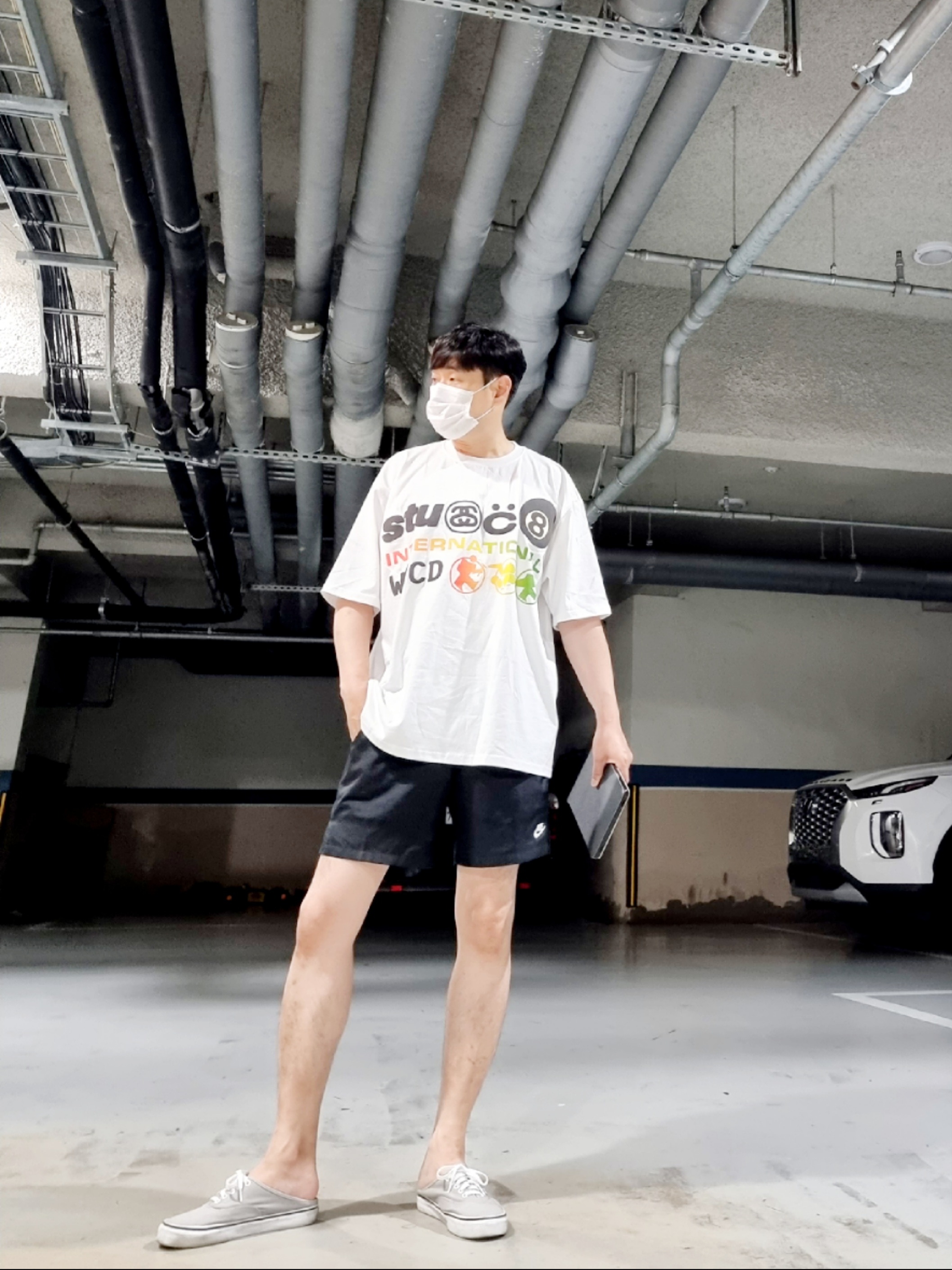 Stussy x Cactus Plant Flea Market International T-Shirt White, Nike NSW Woven Shorts Black - Asia 착용 스타일
