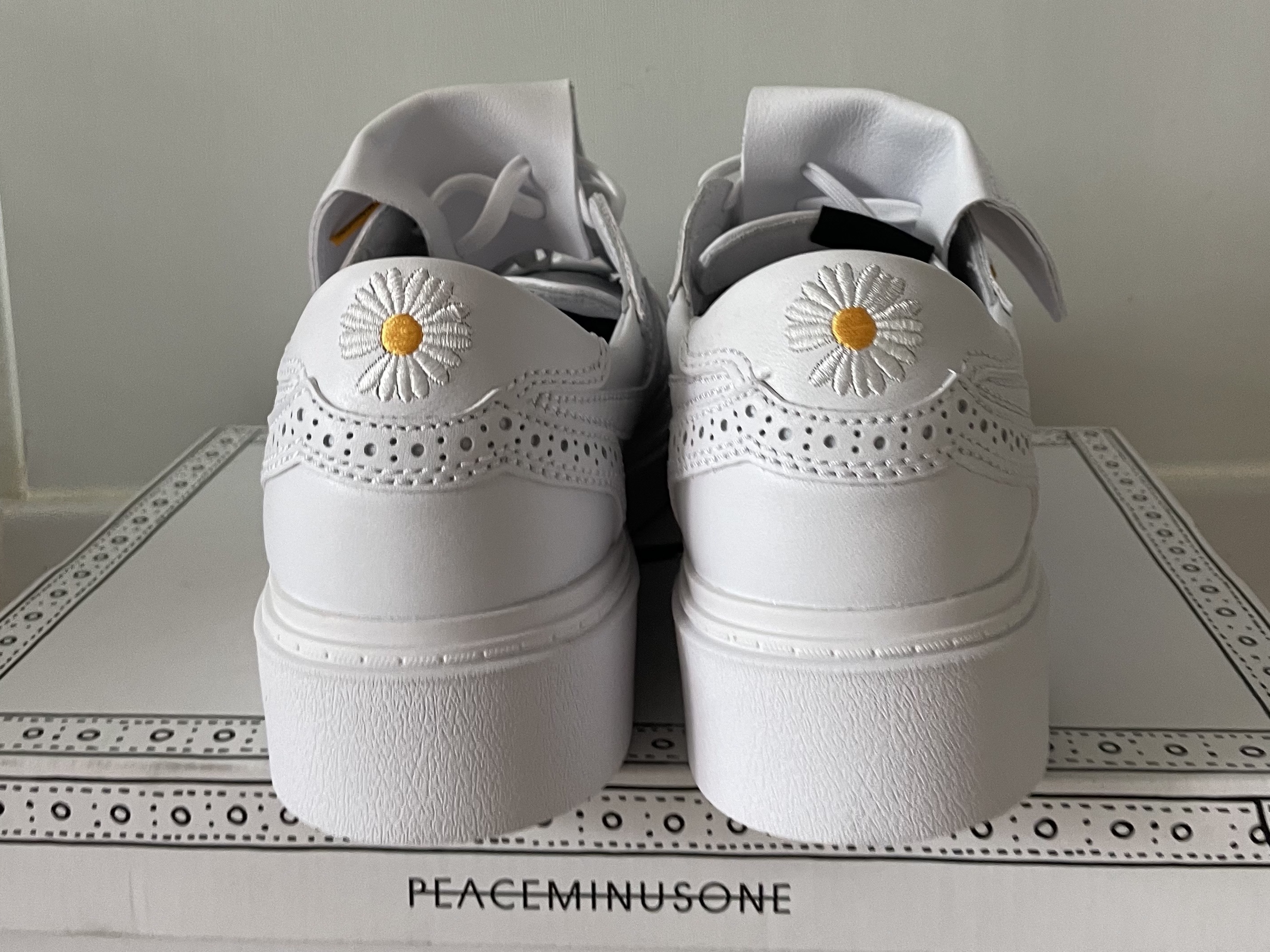 Nike x Peaceminusone Kwondo1 White 착용 스타일 - 2