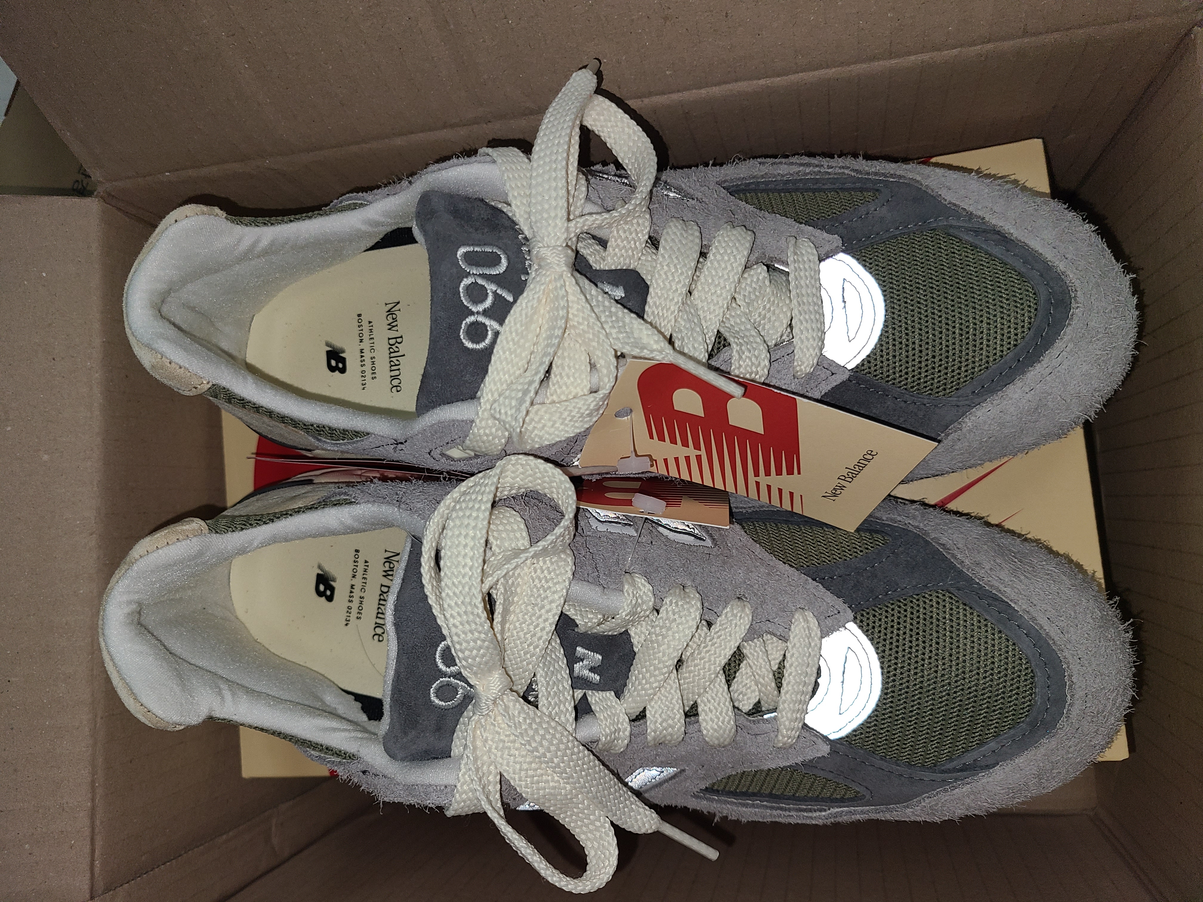 New Balance 990v2 Made in USA Marblehead Incense 착용 스타일 - 4