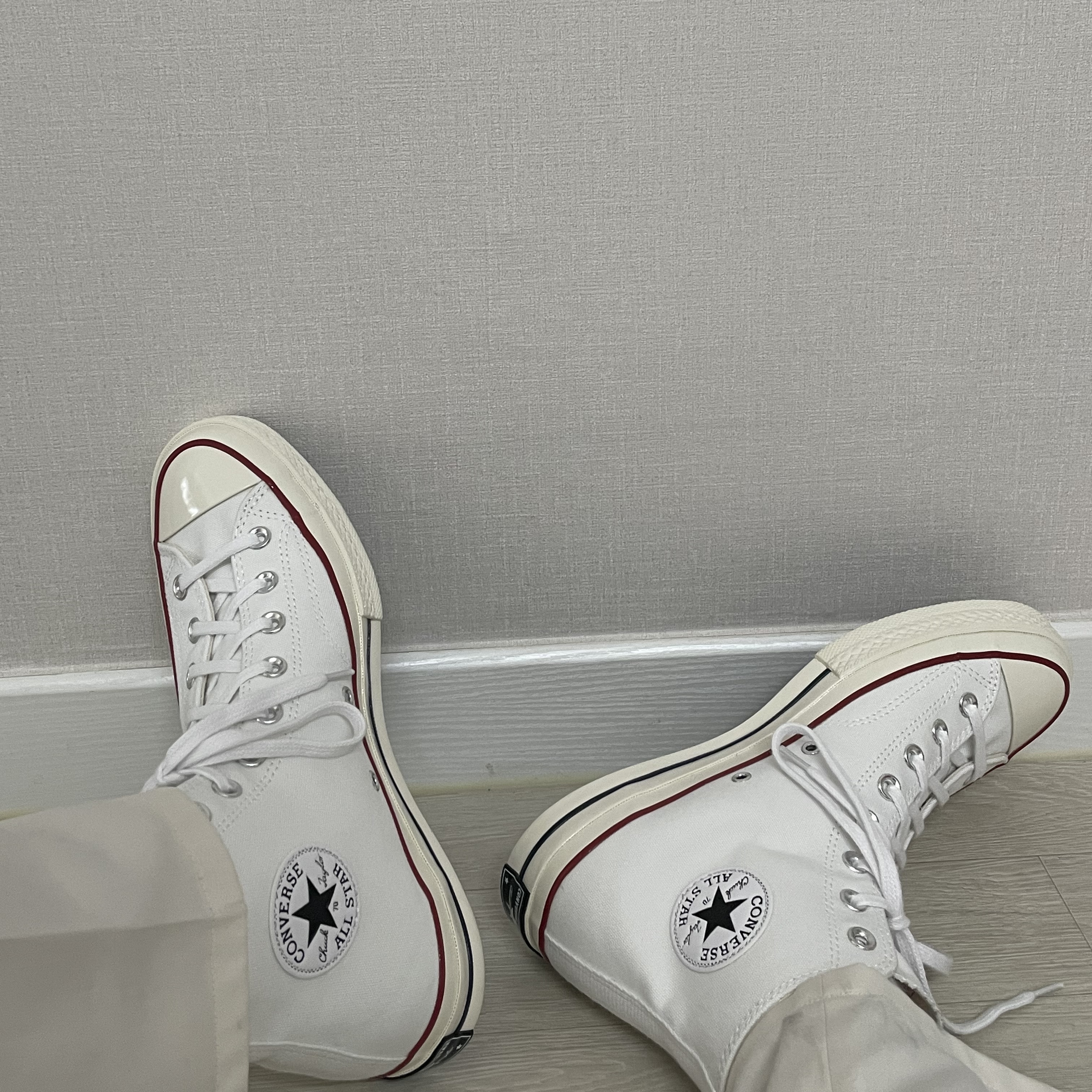 Converse Chuck 70 High Vintage Canvas White 착용 스타일 - 3