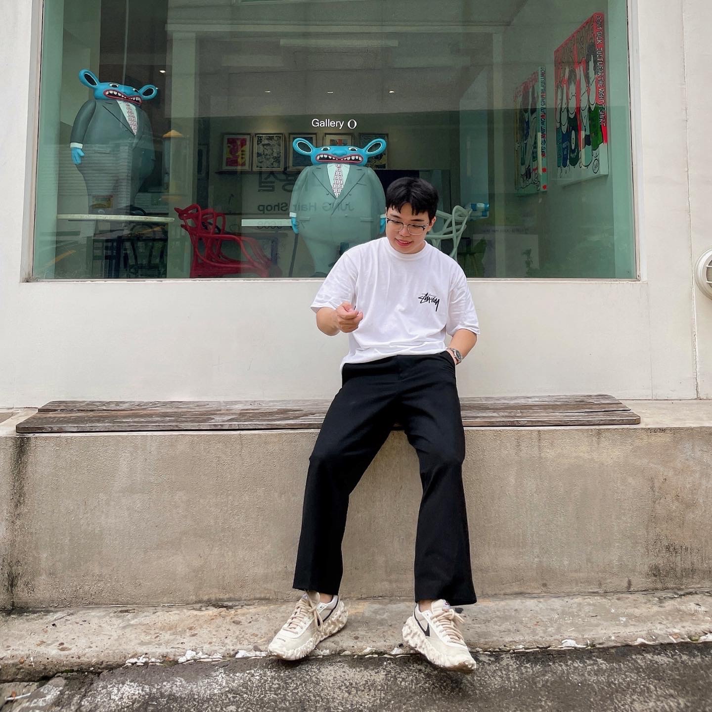 Nike x Undercover Overbreak SP Overcast, Stussy ITP Flower T-Shirt White 착용 스타일 - 1