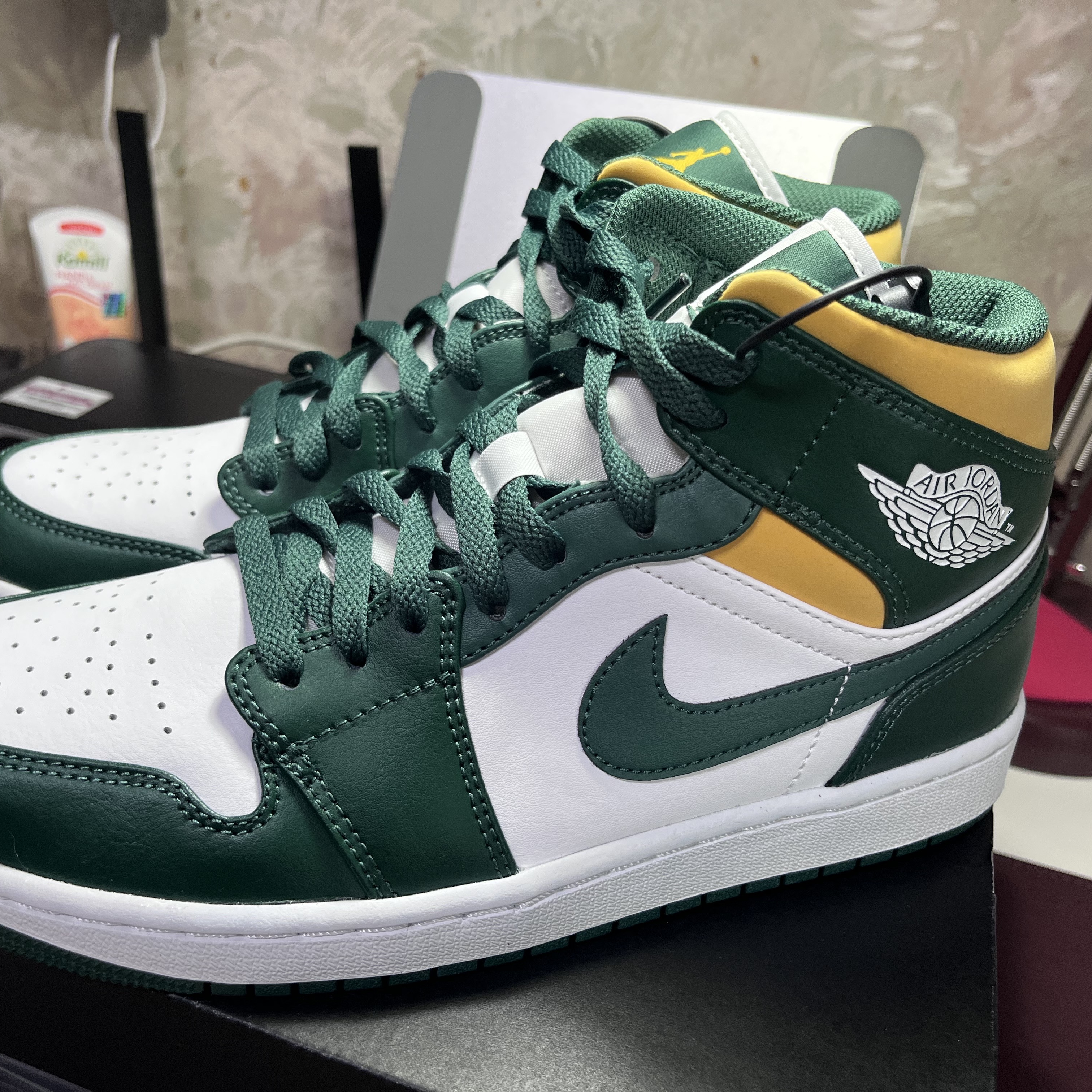 Jordan 1 Mid Sonics 2021 착용 스타일 - 2