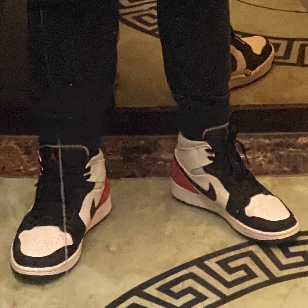 Jordan 1 Mid SE Track Red 착용 스타일 - 3