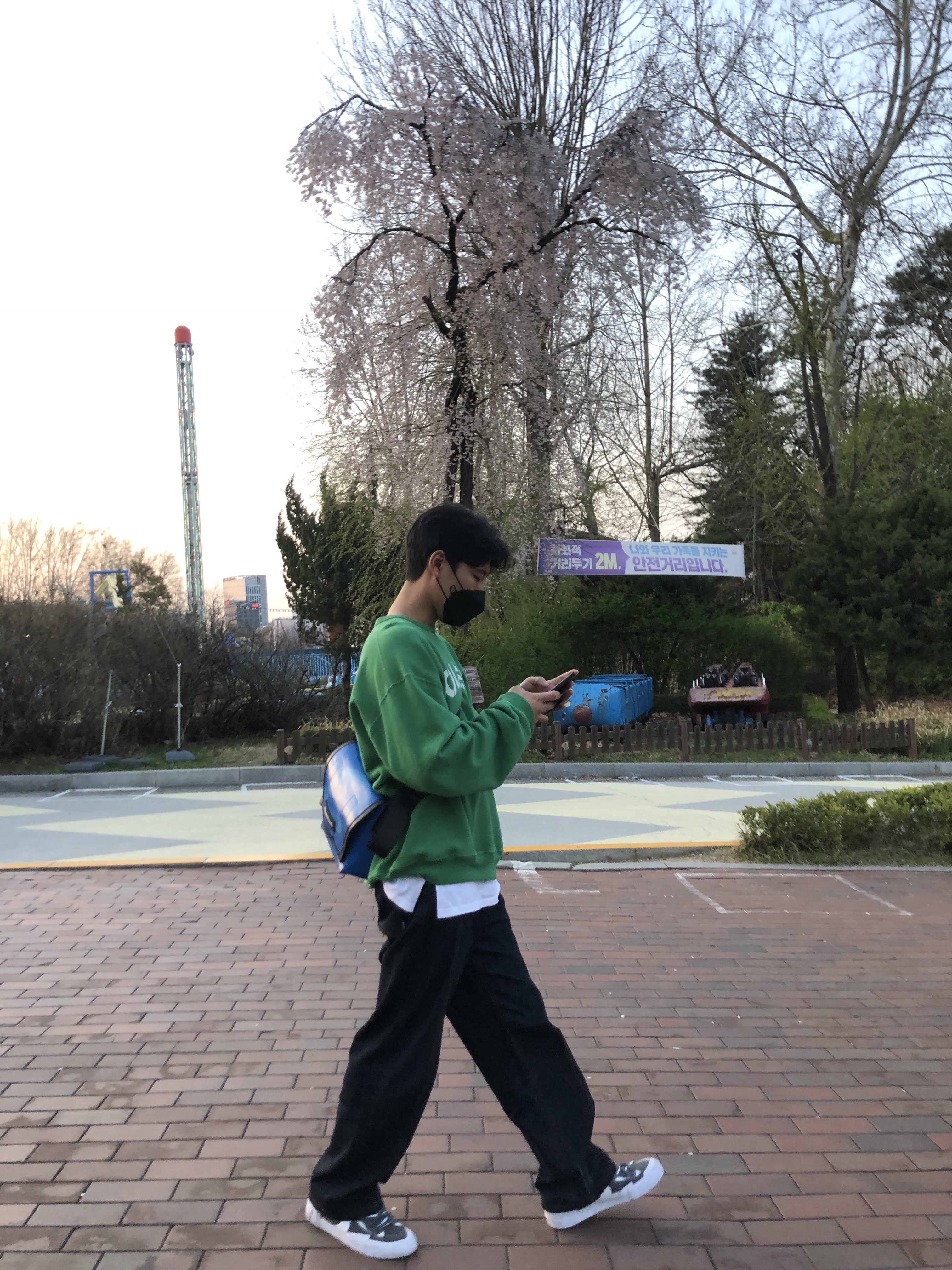 Nike x Sacai Blazer Low Iron Grey 착용 스타일