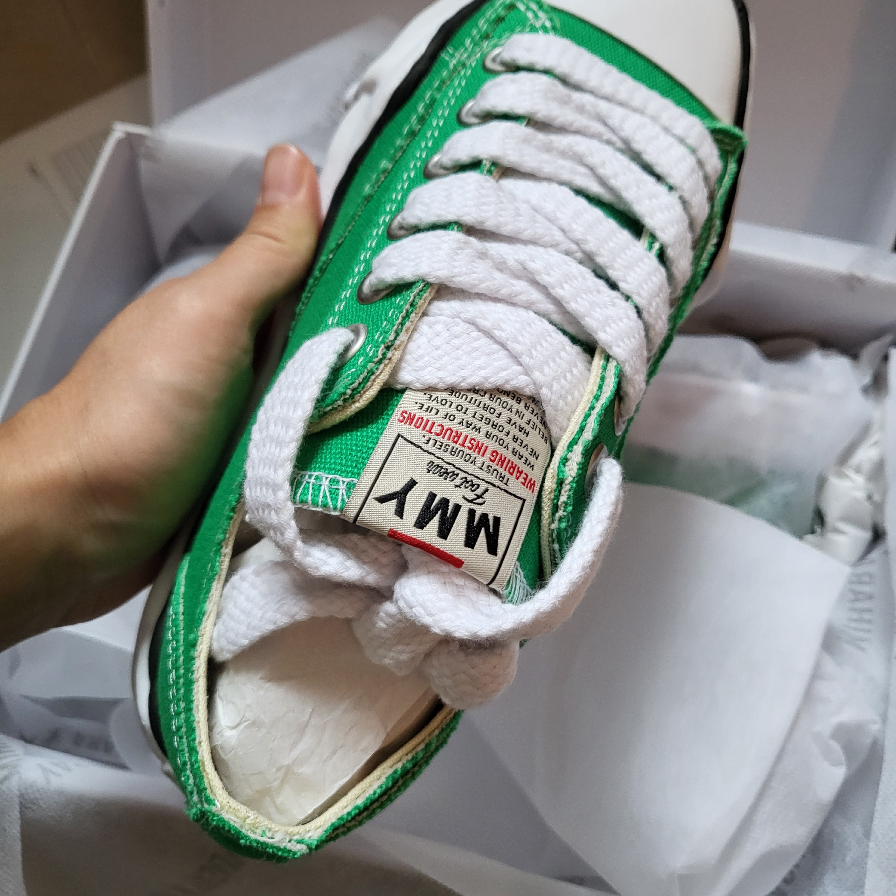 Maison Mihara Yasuhiro Peterson OG Sole Canvas Low Sneakers Green 착용 스타일