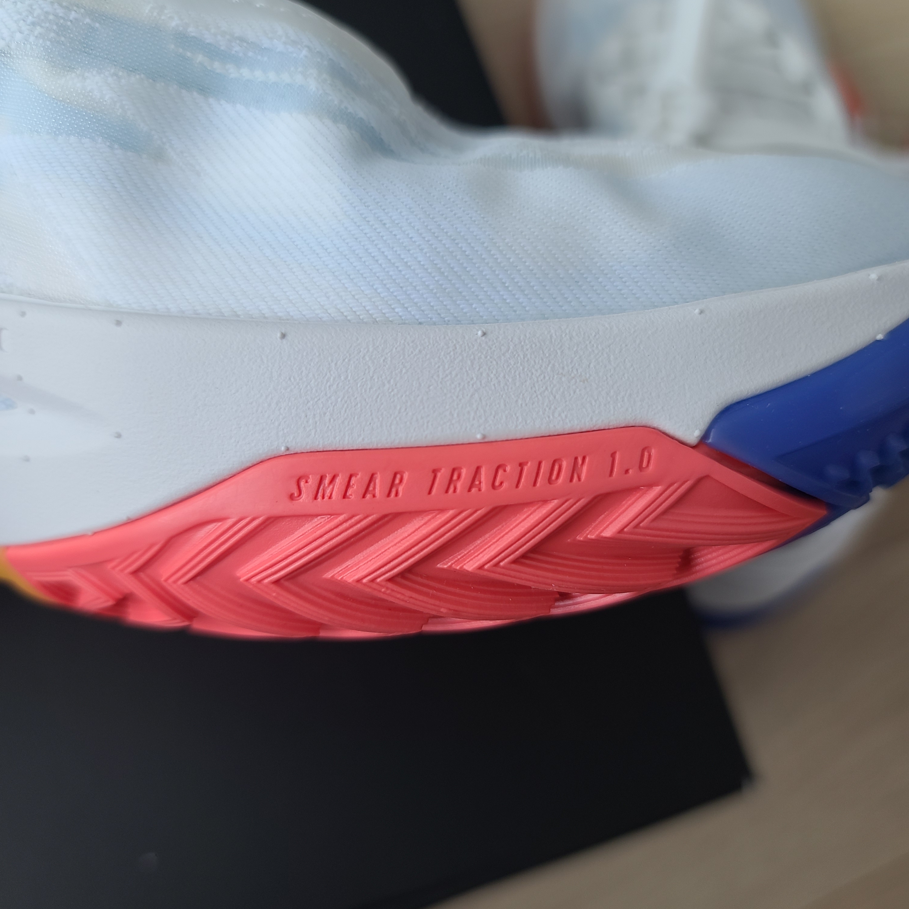 Nike Air Zoom GT Cut 2 Summit White 착용 스타일 - 2
