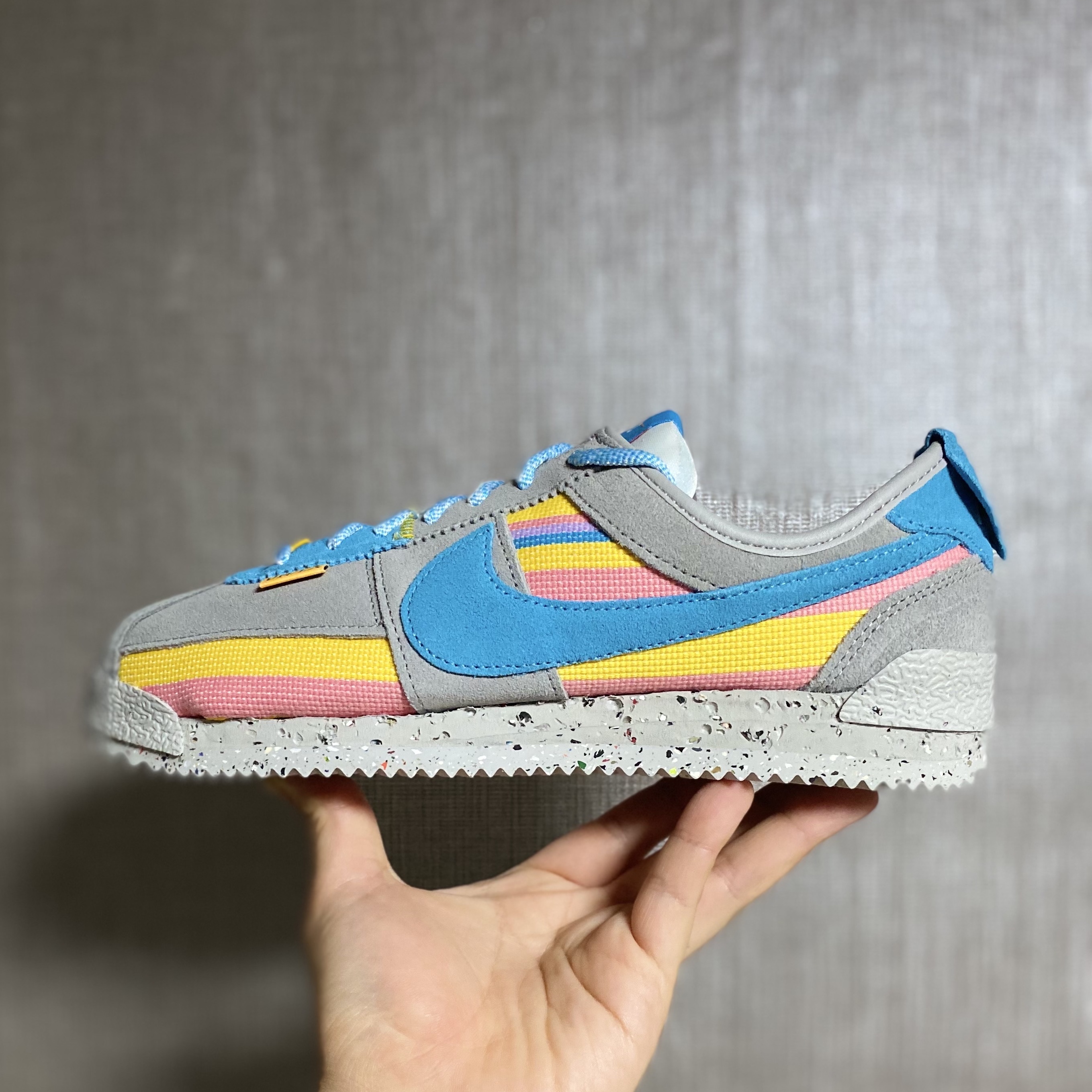 Nike x Union Cortez SP Light Smoke 착용 스타일 - 2