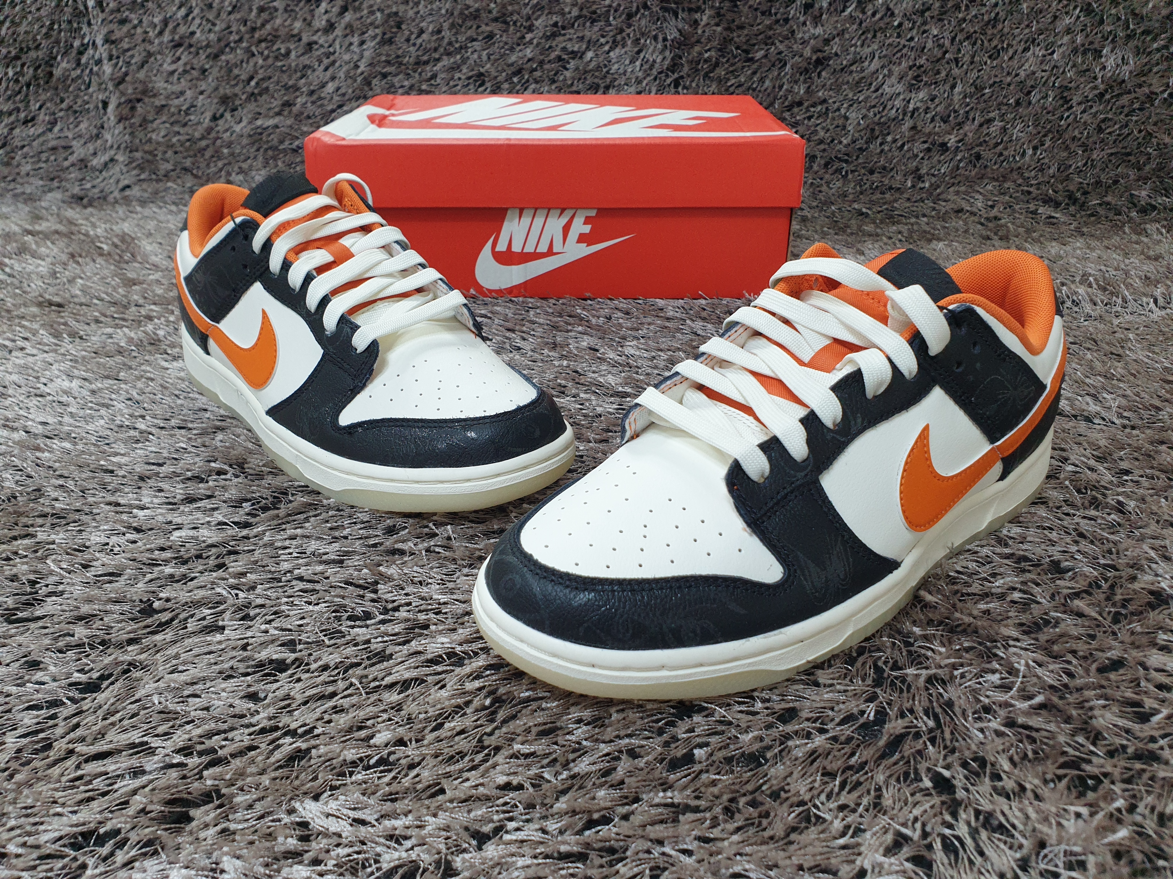 Nike Dunk Low Retro PRM Halloween 착용 스타일 - 2