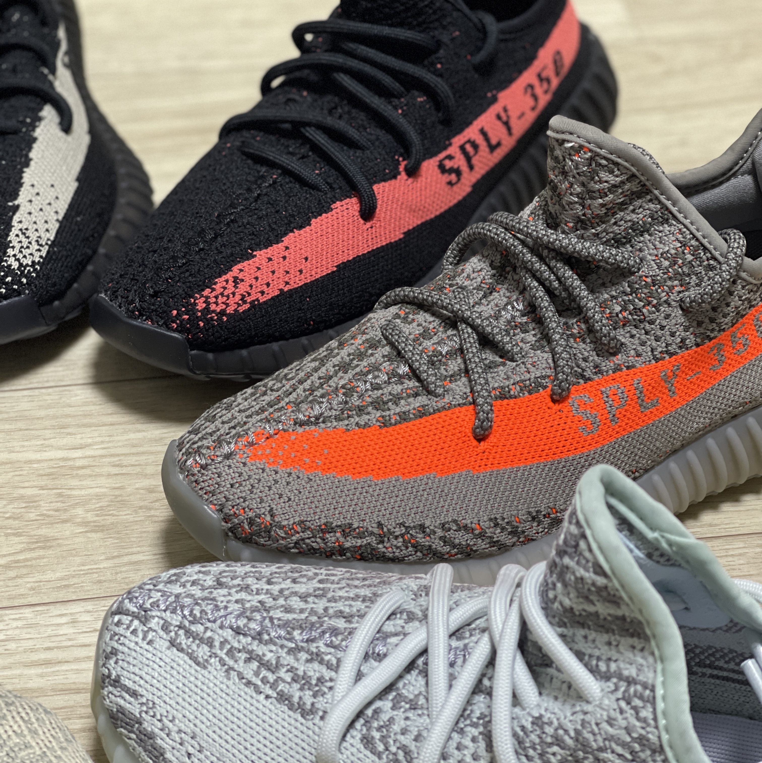 Adidas Yeezy Boost 350 V2 Core Black Red 2022/2023, Adidas Yeezy Boost 350 V2 Beluga - Reflective 착용 스타일