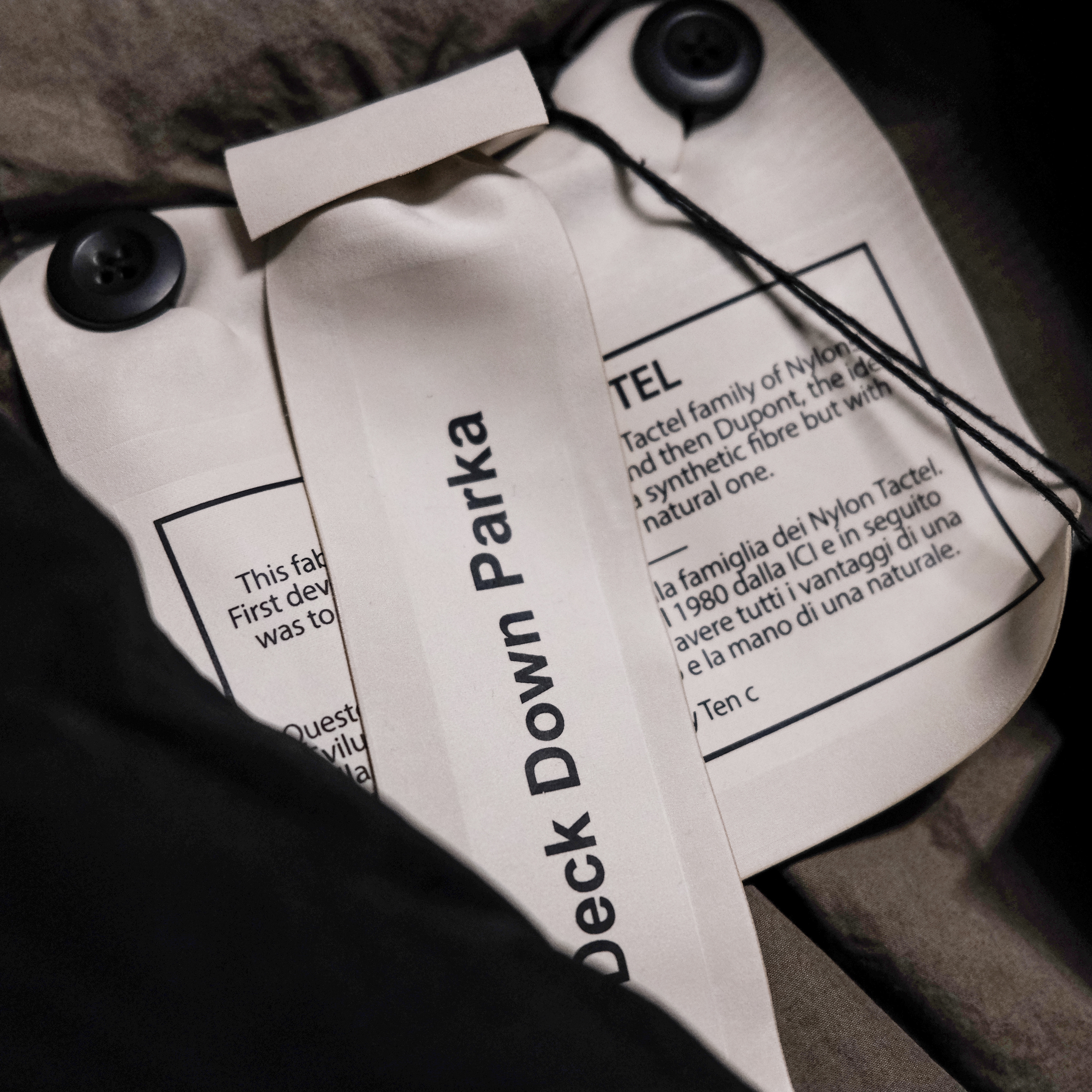 Ten C Deck Down Parka Black 착용 스타일