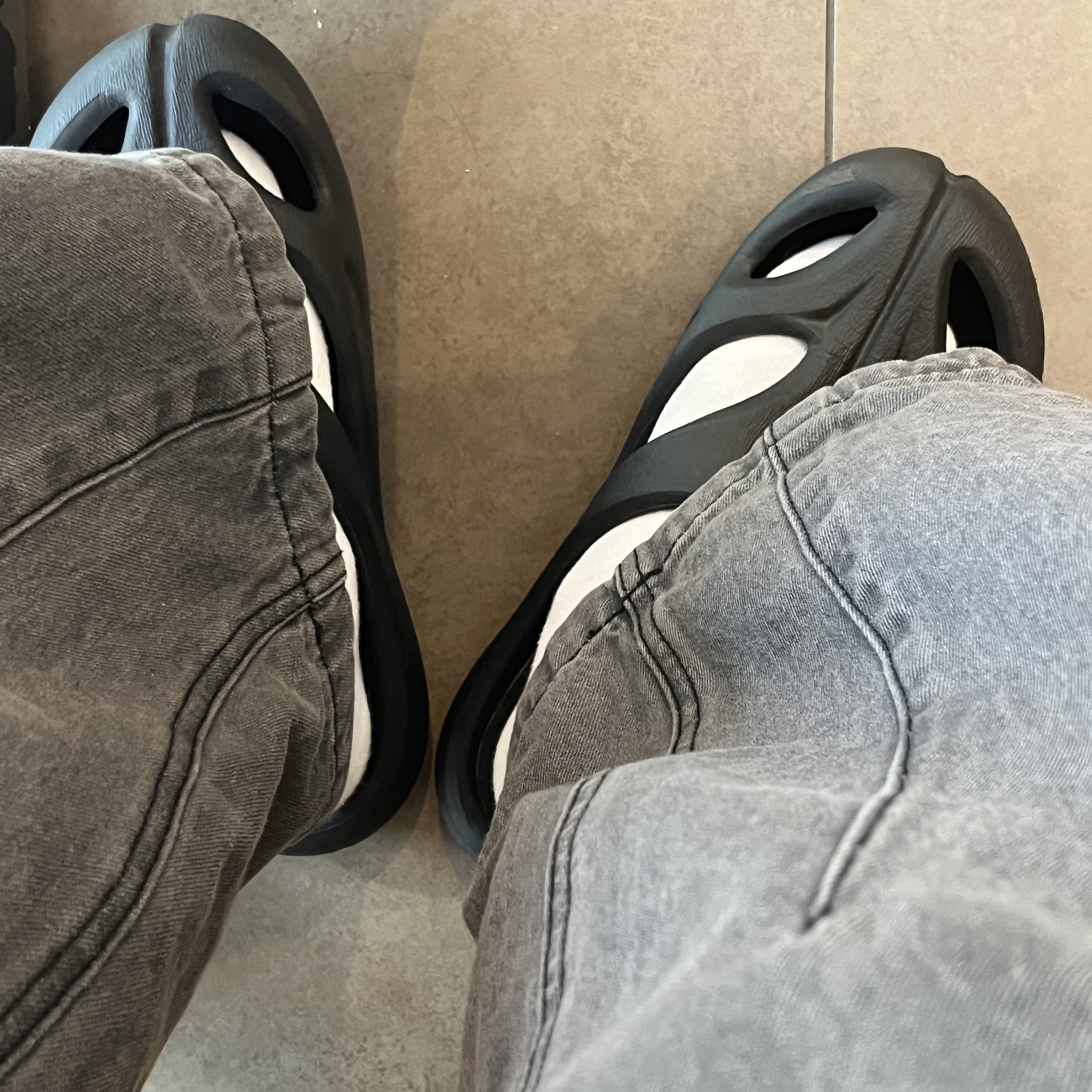 Keen Shanti Black Dawn Blue 착용 스타일