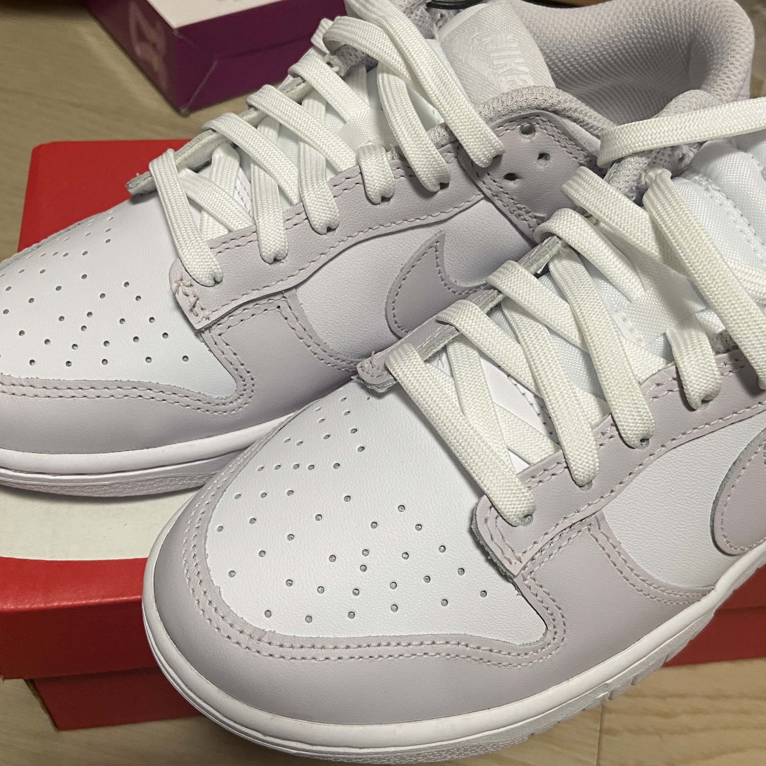 (W) Nike Dunk Low Venice 착용 스타일