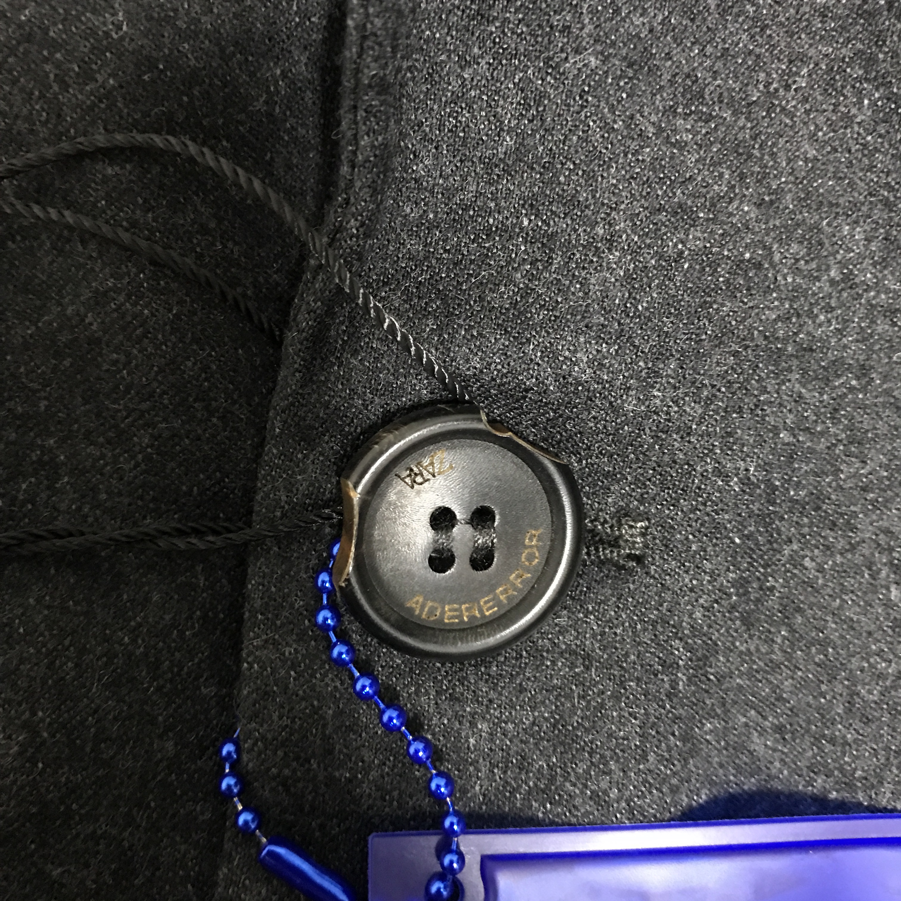 Zara x Ader Error Oversized Wool Blazer Dark Grey 착용 스타일 - 5