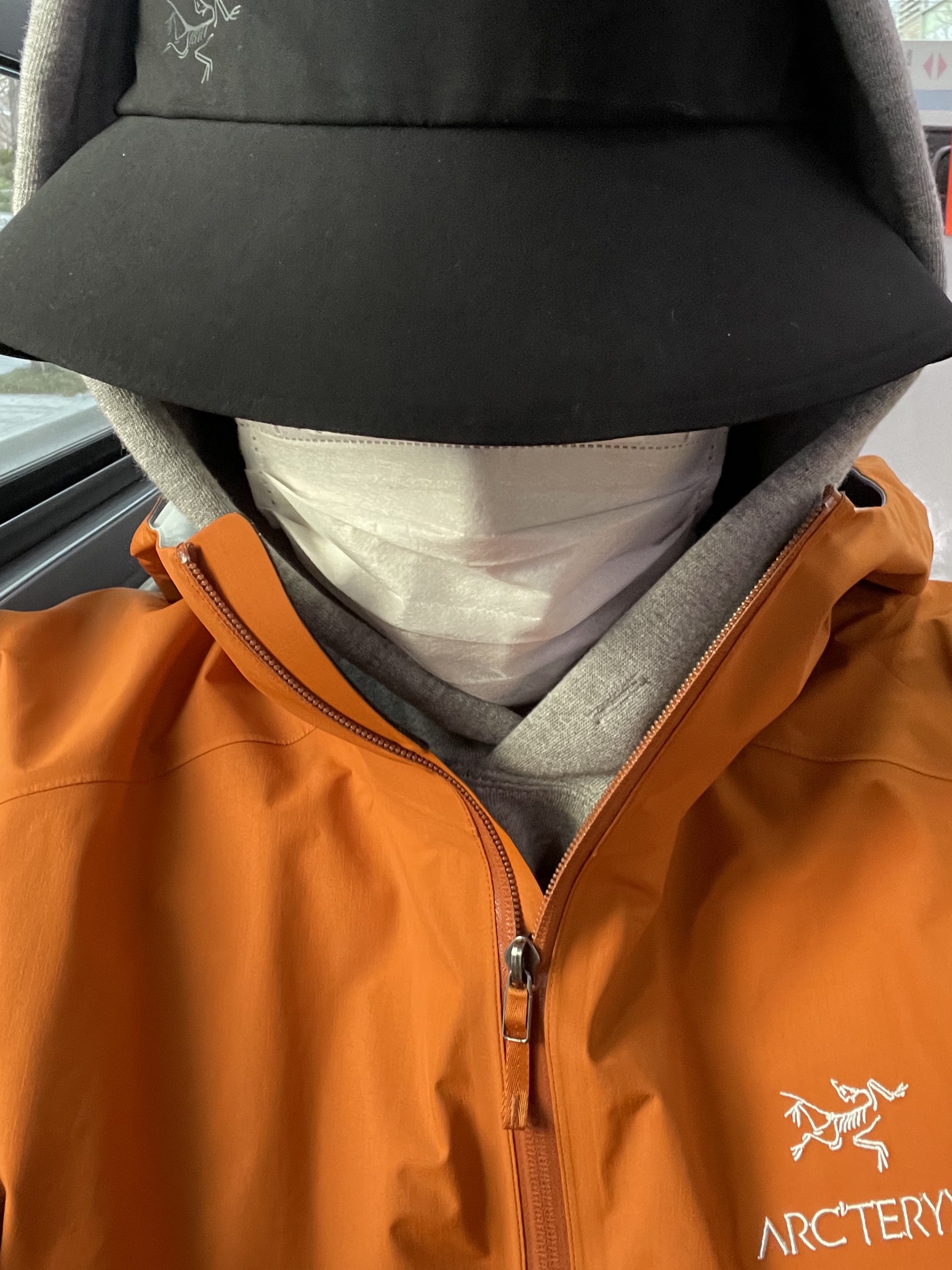 Arc'teryx Zeta SL Jacket Wildchild, Arc'teryx Beta Jacket Revel 착용 스타일