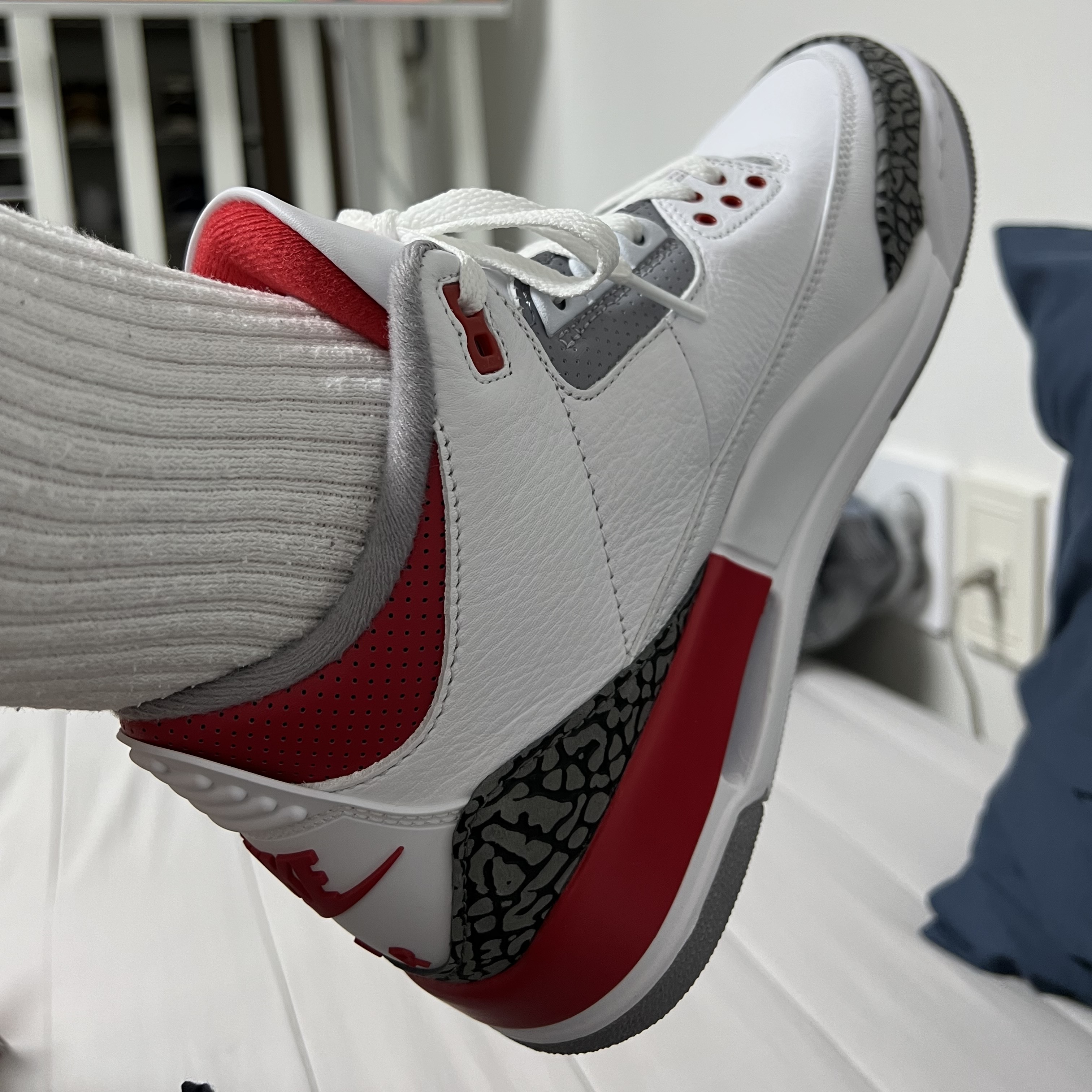 Jordan 3 Retro Fire Red 2022 착용 스타일 - 2