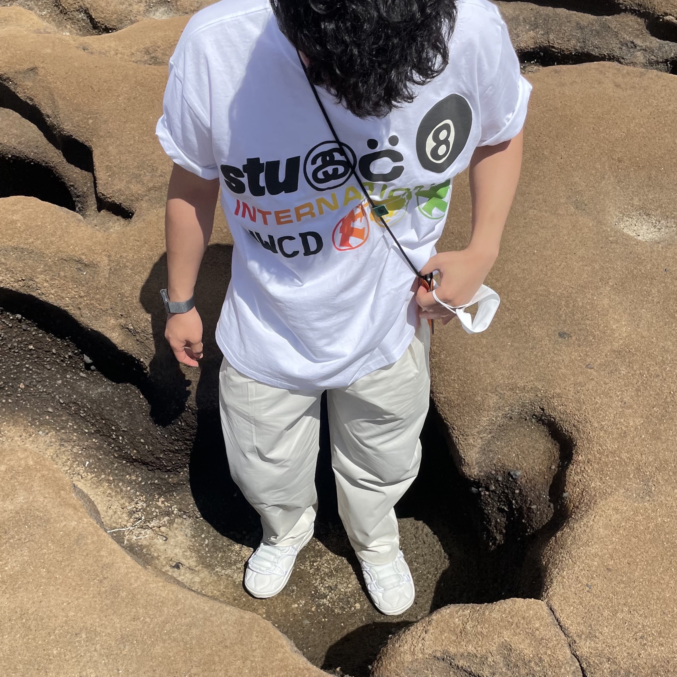Stussy x Cactus Plant Flea Market International T-Shirt White, Nike Offline 3.0 Phantom White 착용 스타일 - 2