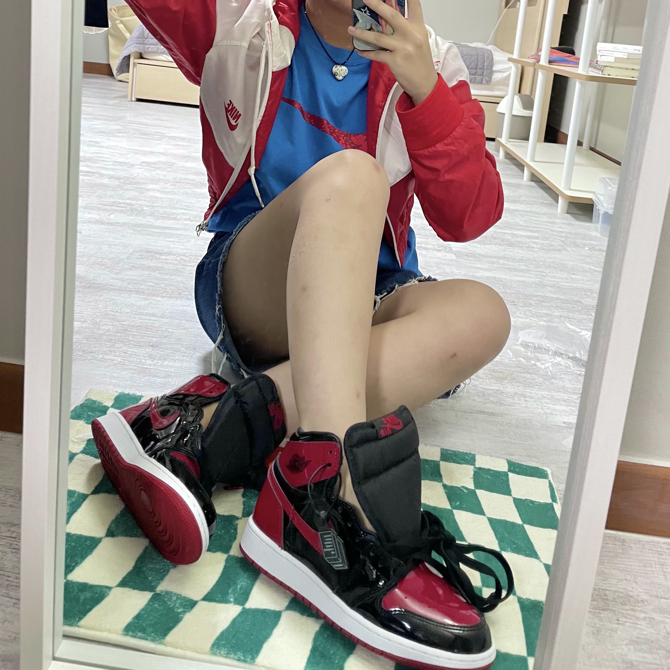 (GS) Jordan 1 Retro High OG Patent Bred 착용 스타일 - 1