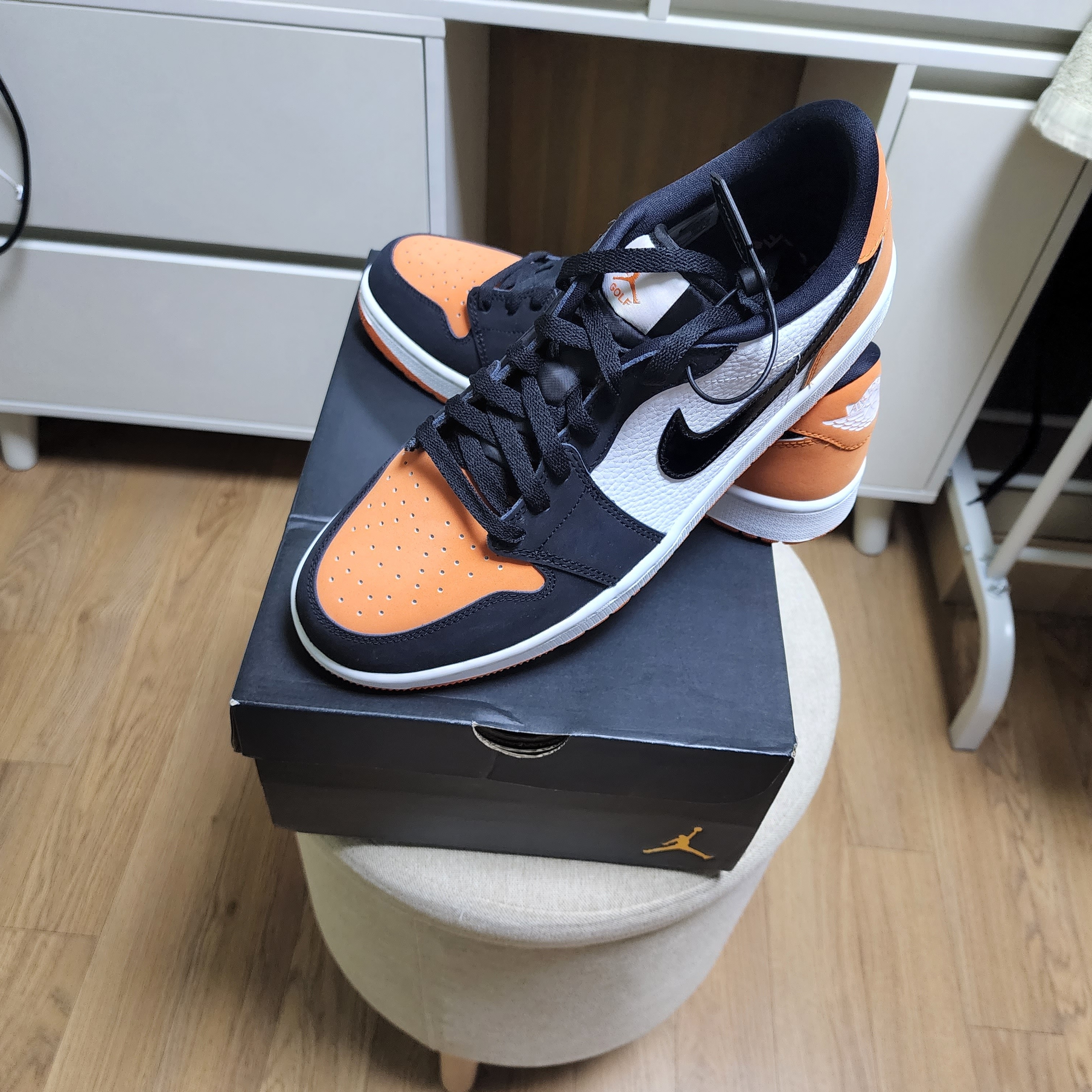 Jordan 1 Low Golf Starfish 착용 스타일 - 2