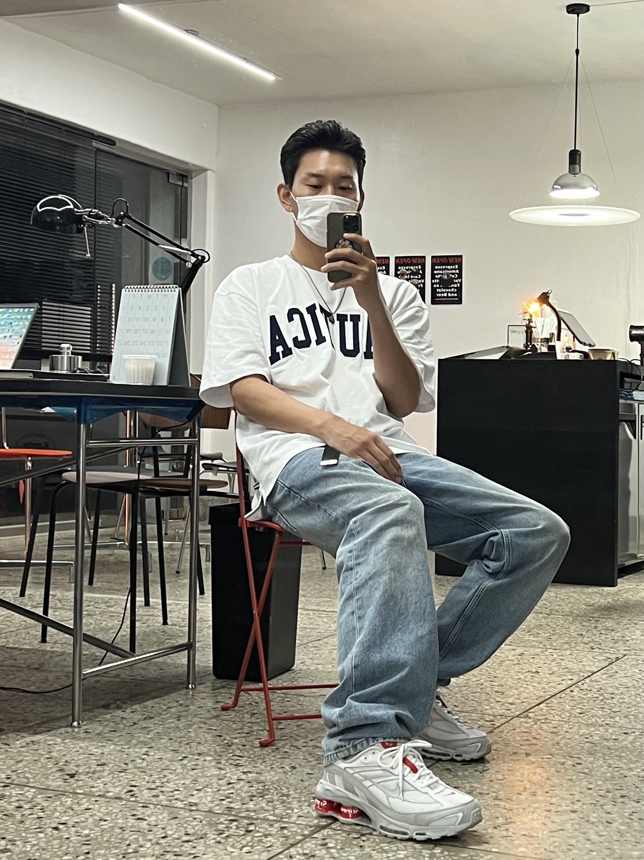 Nike x Supreme Shox Ride 2 SP White 착용 스타일