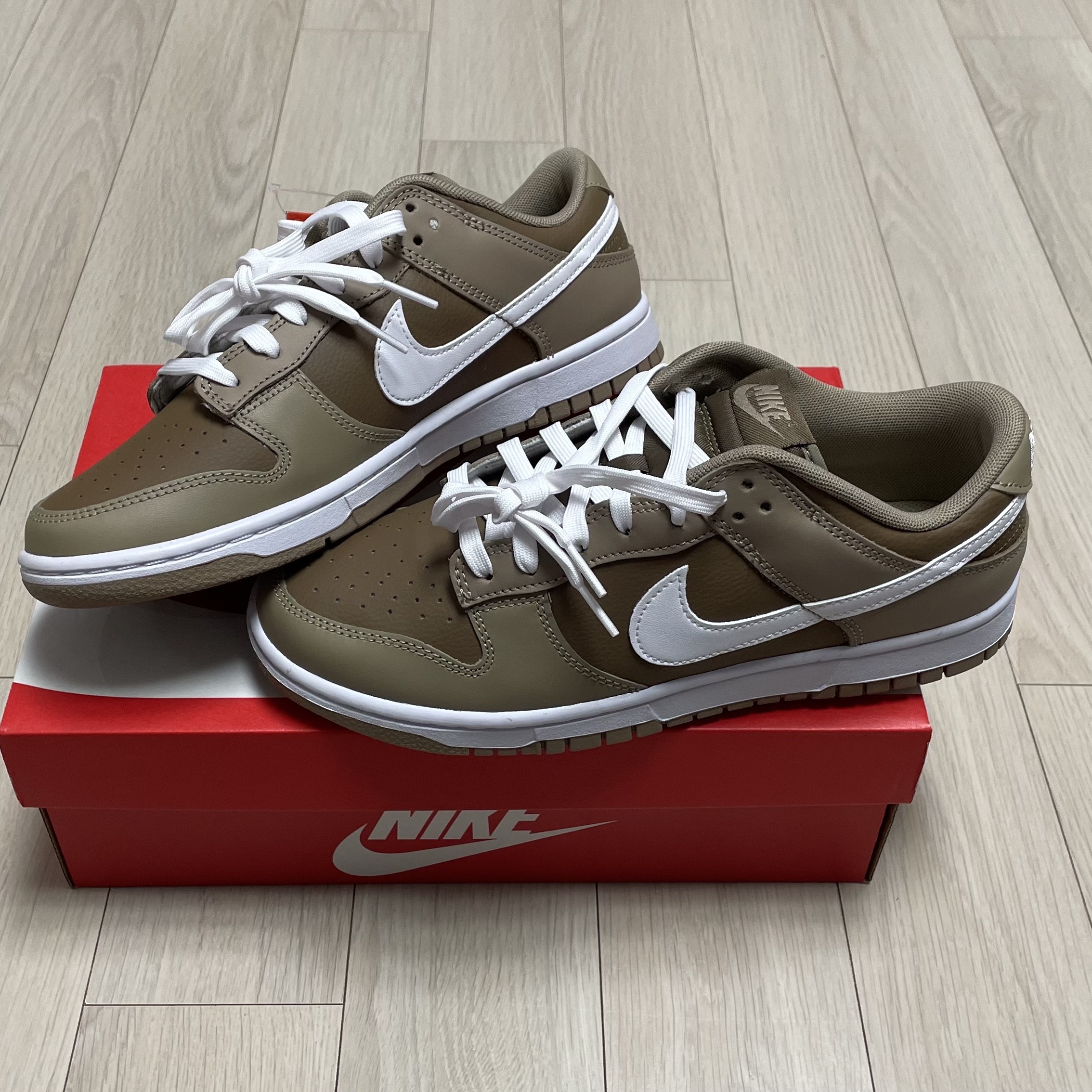 Nike Dunk Low Retro Khaki Hazel Rush 착용 스타일