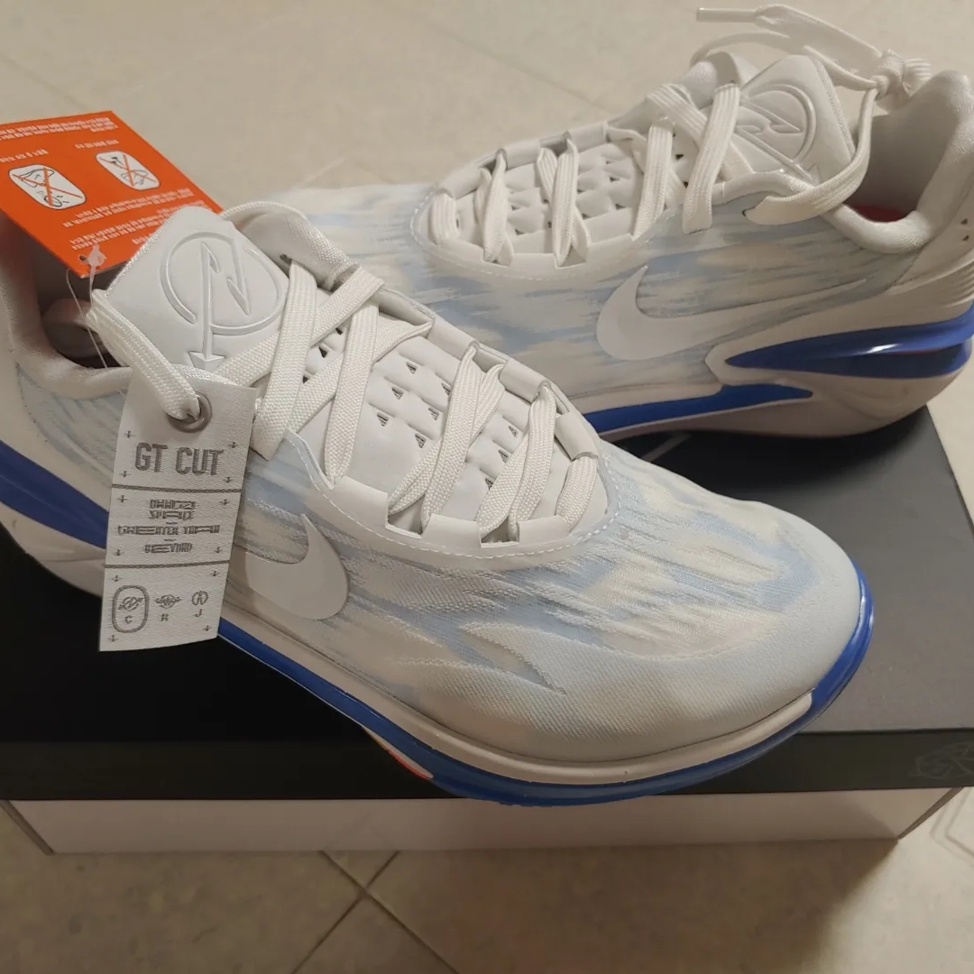 Nike Air Zoom GT Cut 2 Summit White 착용 스타일 - 1