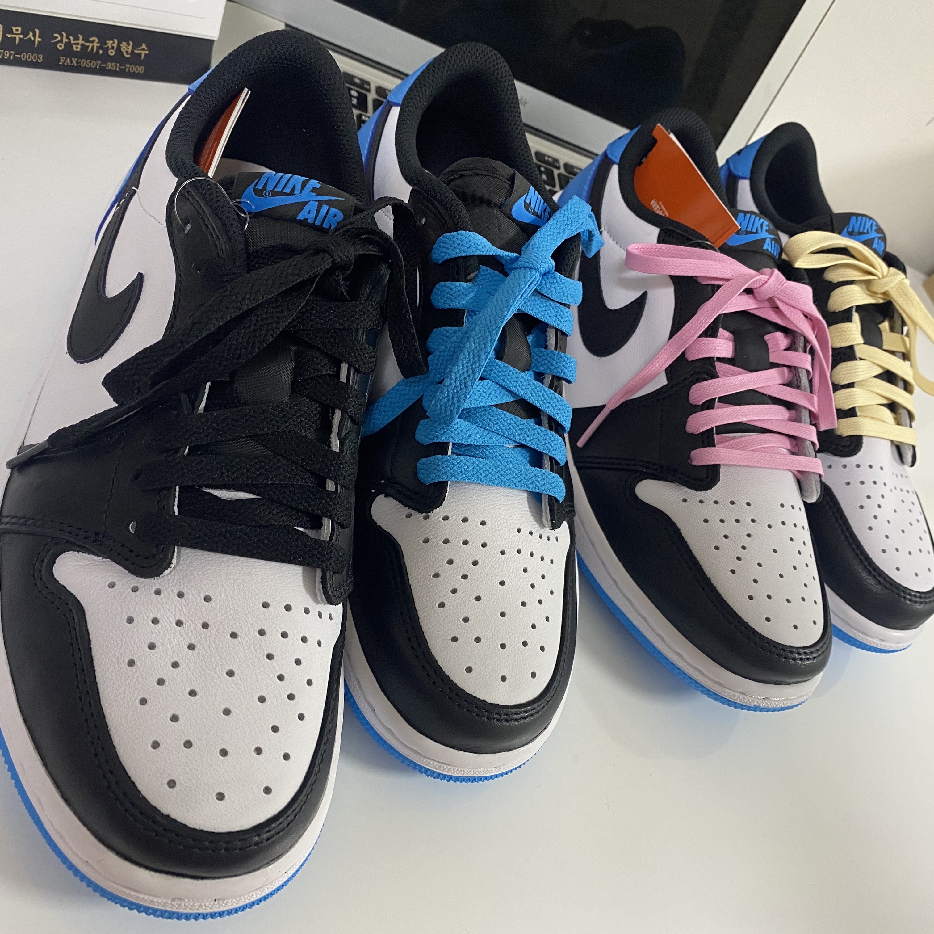 Jordan 1 Retro Low OG Black and Dark Powder Blue, (W) Jordan 1 Retro Low OG Black and Dark Powder Blue 착용 스타일