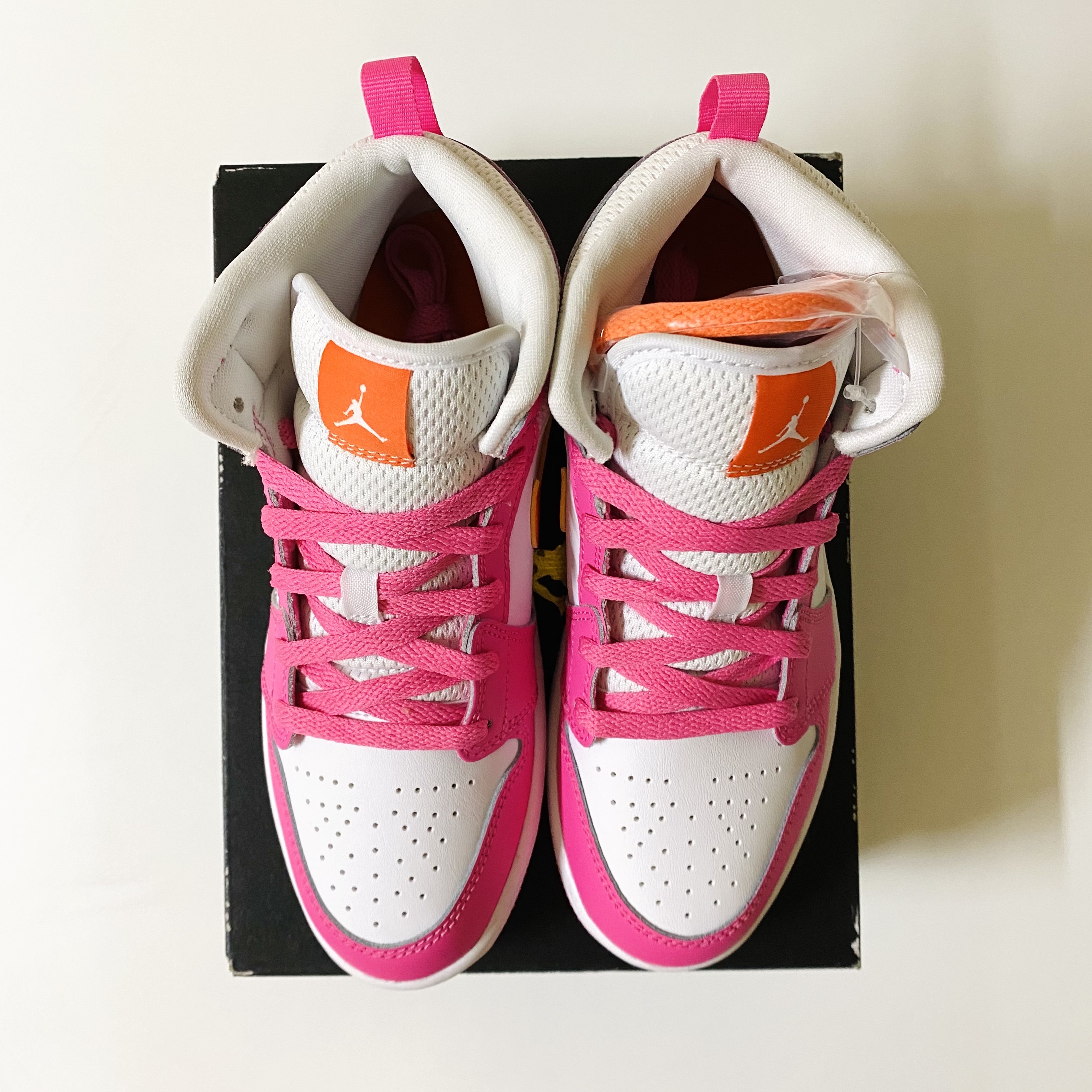 (PS) Jordan 1 Mid Pinksicle 착용 스타일 - 2