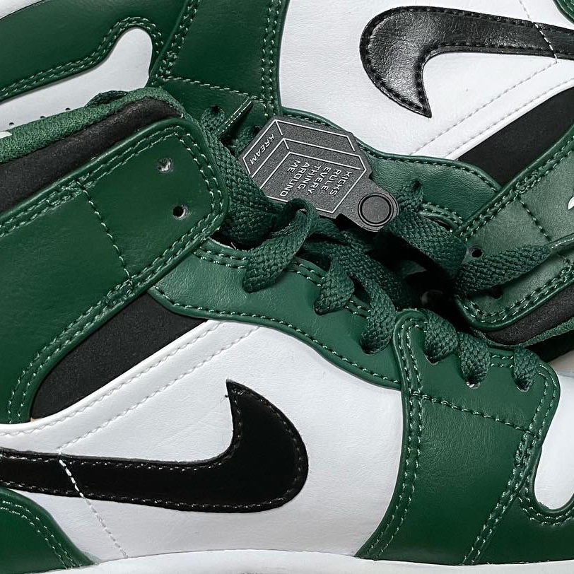 Jordan 1 Mid Sonics 2021 착용 스타일 - 3
