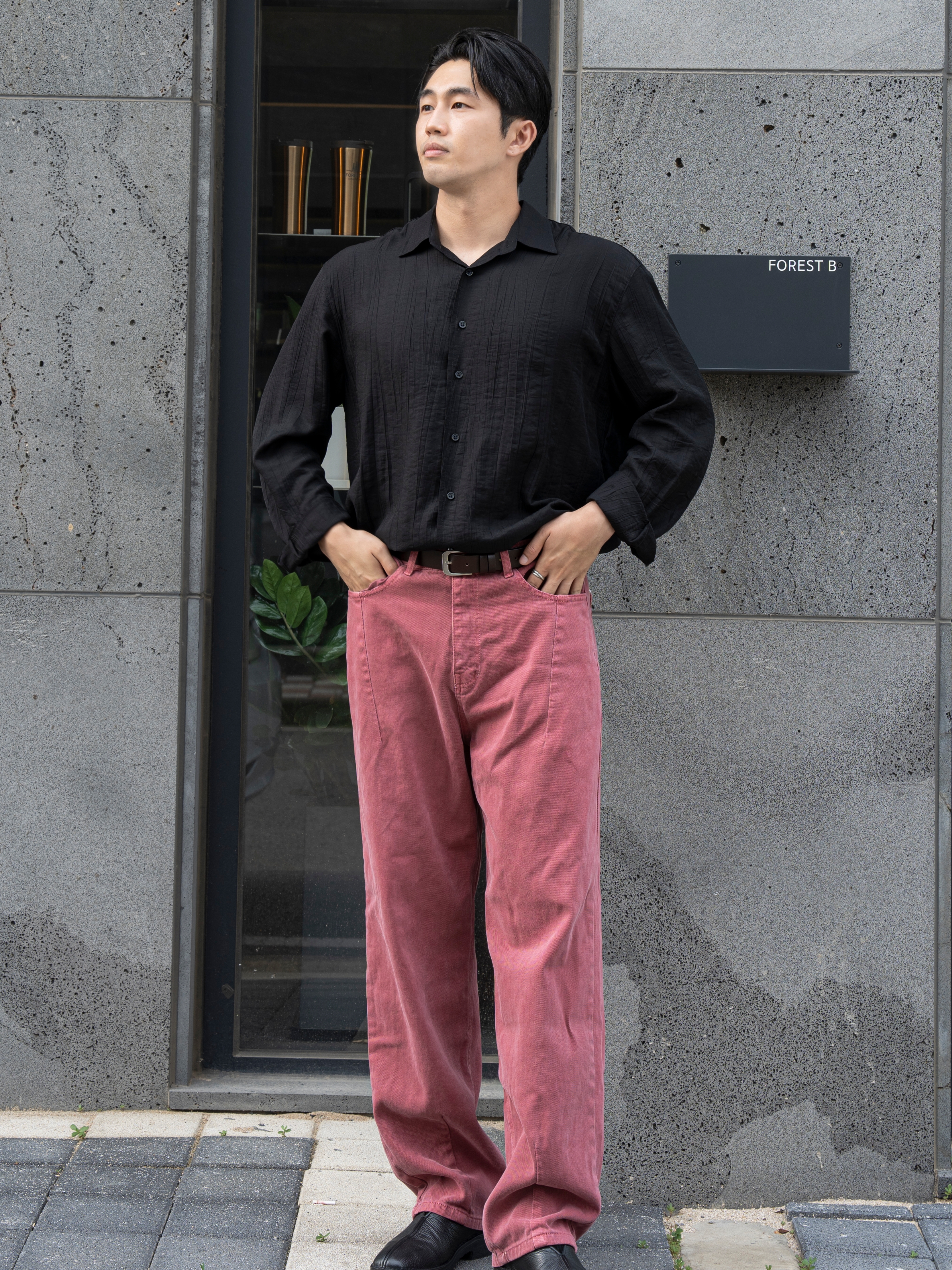 Lemaire Piped Slippers Black 착용 스타일 - 4