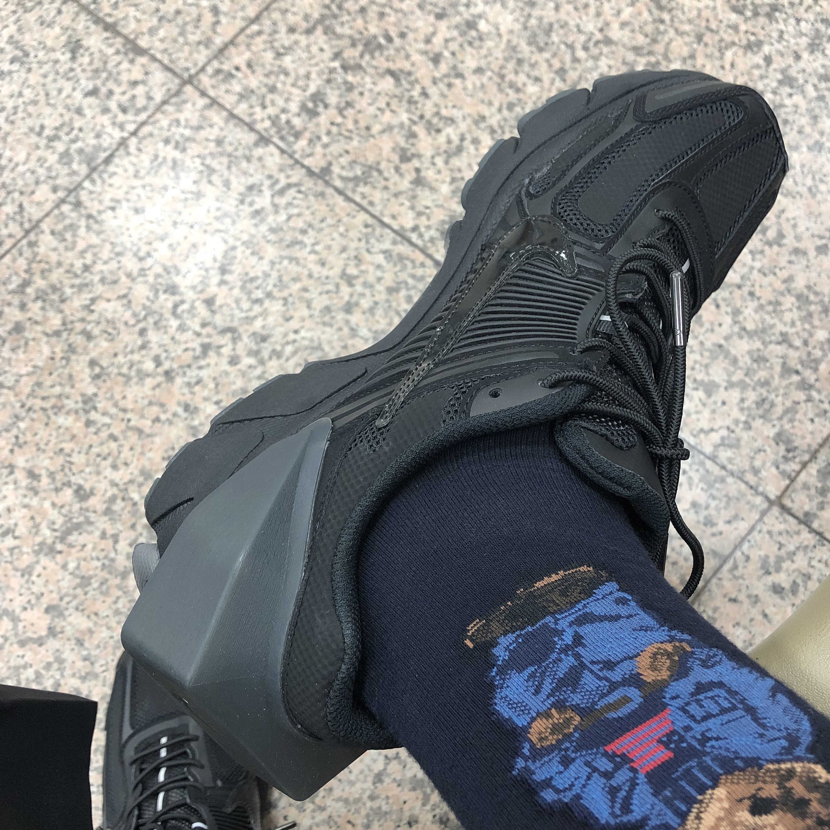 Nike x A-Cold-Wall Zoom Vomero 5 Black 착용 스타일