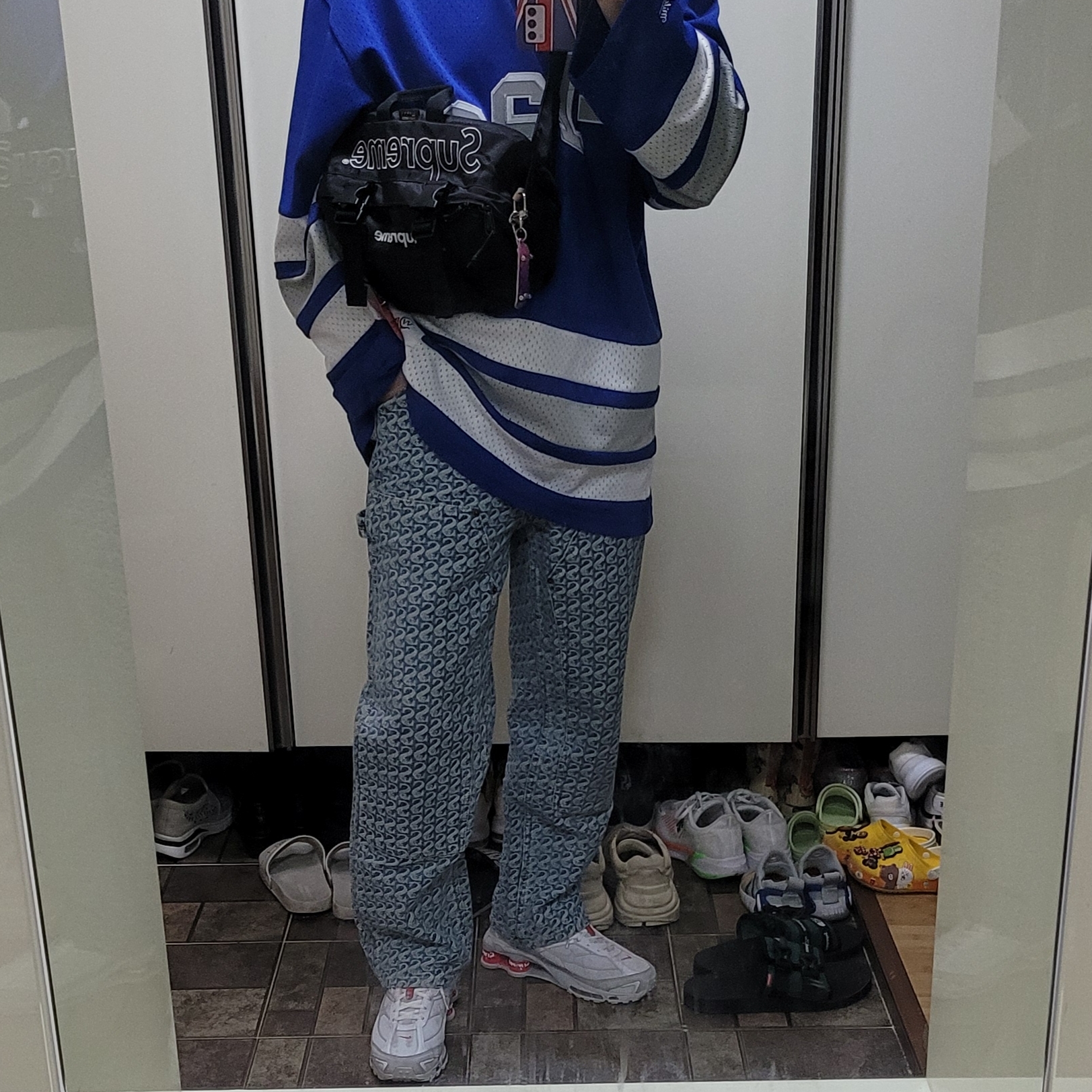Nike x Supreme Shox Ride 2 SP White, Supreme Monogram Double Knee Denim Painter Pants Blue - 21FW 착용 스타일