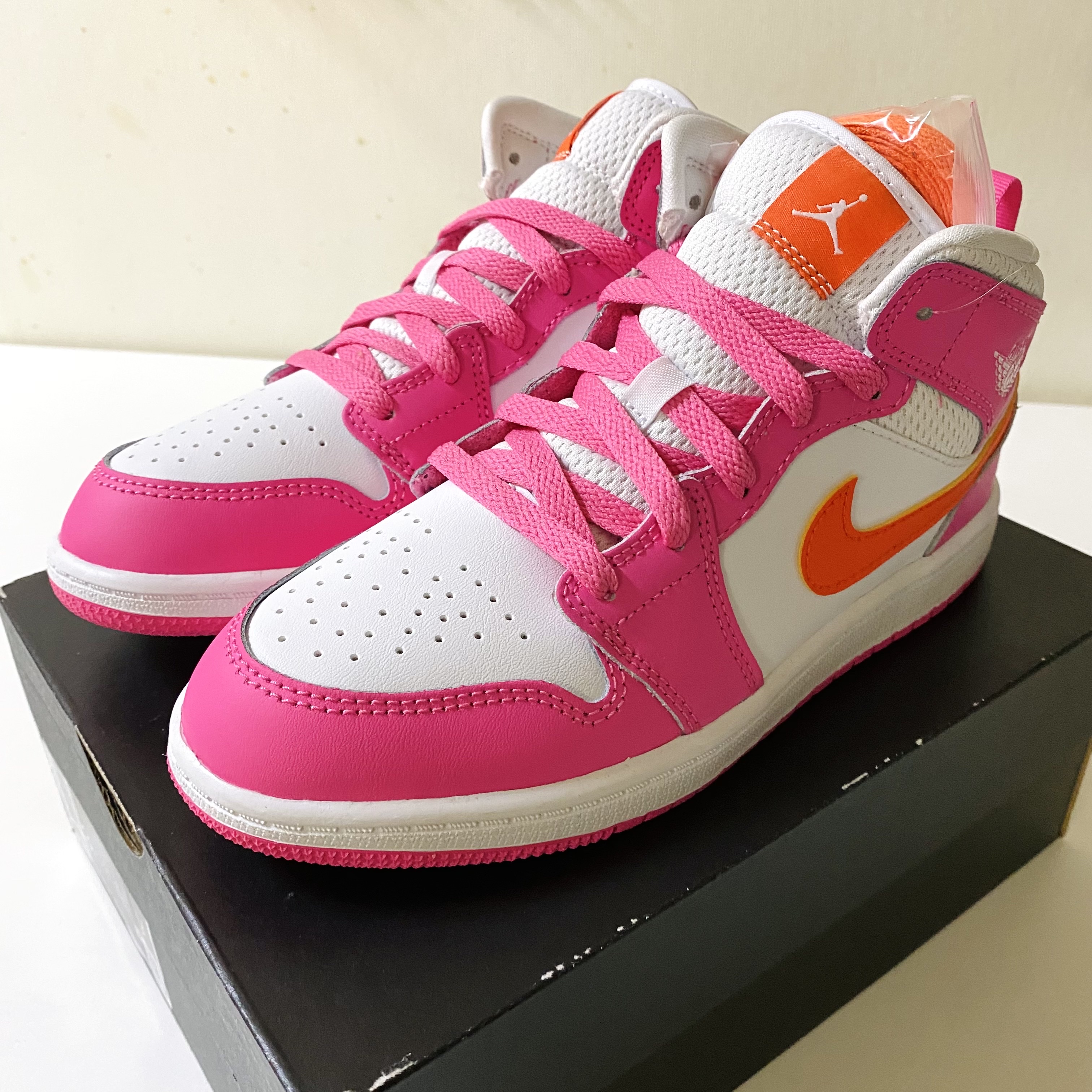 (PS) Jordan 1 Mid Pinksicle 착용 스타일 - 1