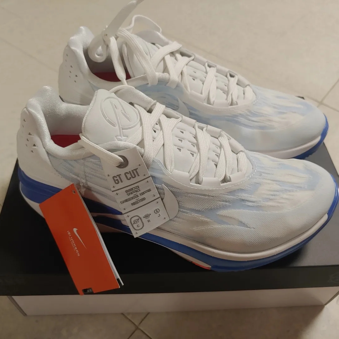 Nike Air Zoom GT Cut 2 Summit White 착용 스타일 - 2