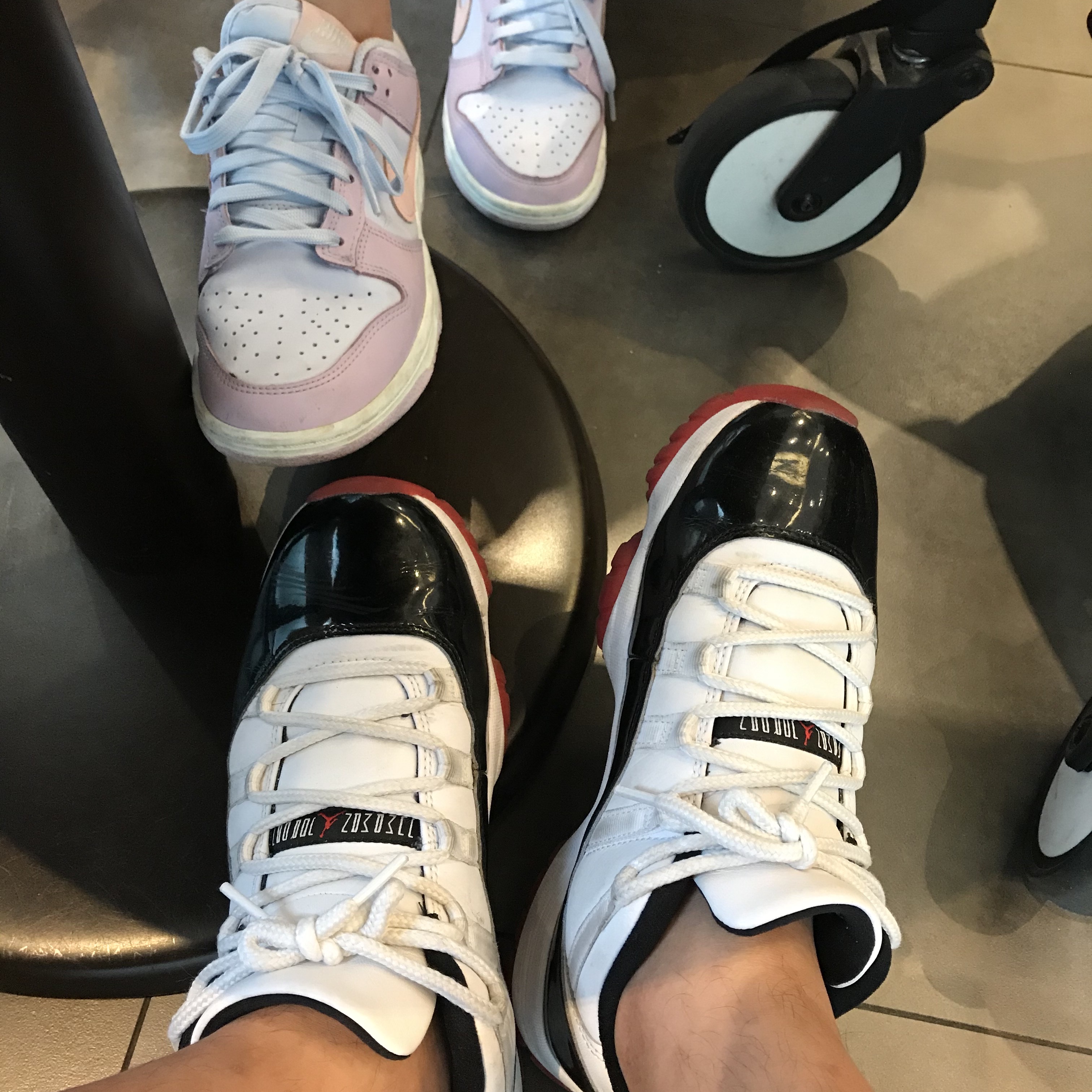 Jordan 11 Retro Low Concord Bred, (W) Nike Dunk Low Atmosphere Pink 착용 스타일