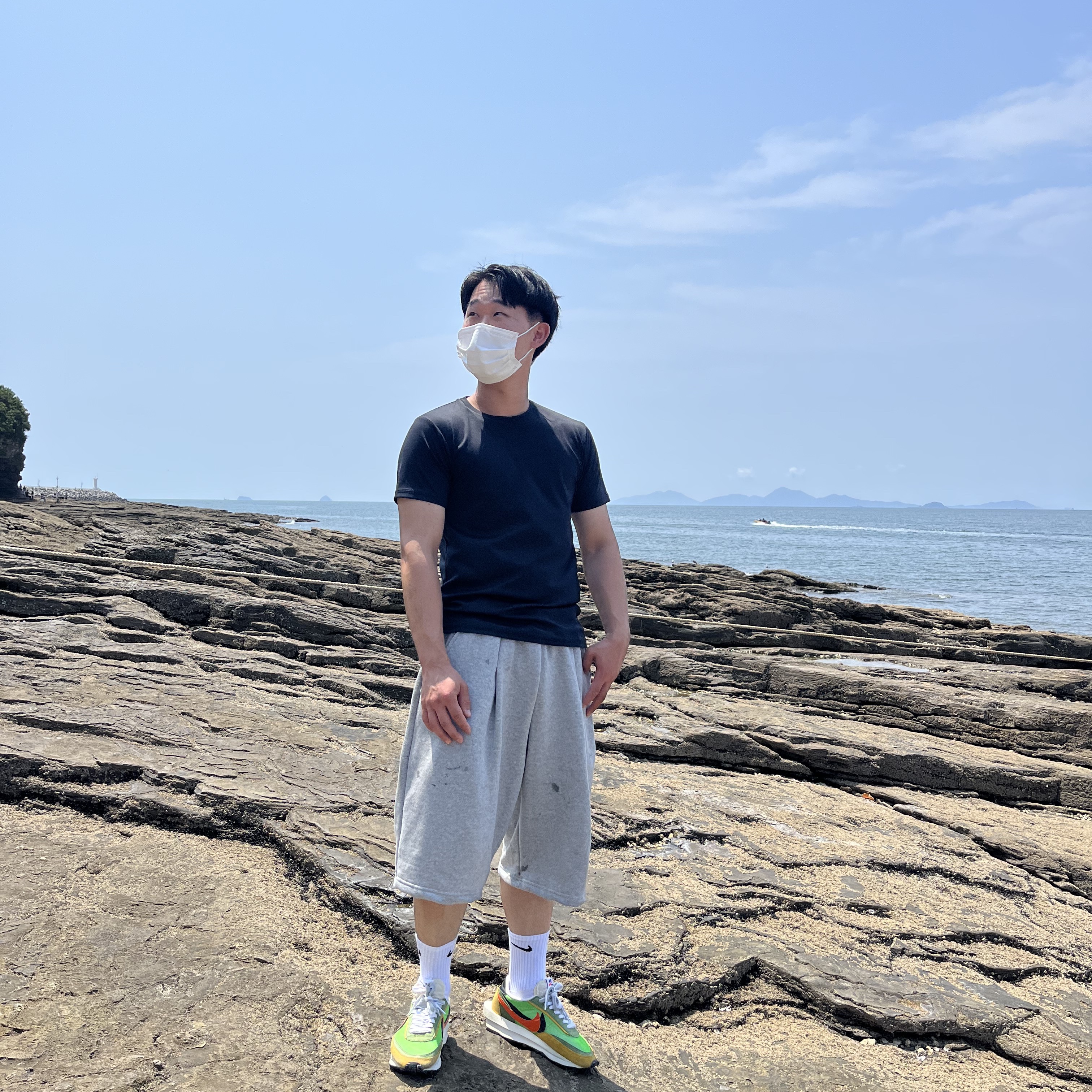 Nike x Sacai LDWaffle Green Multi 착용 스타일