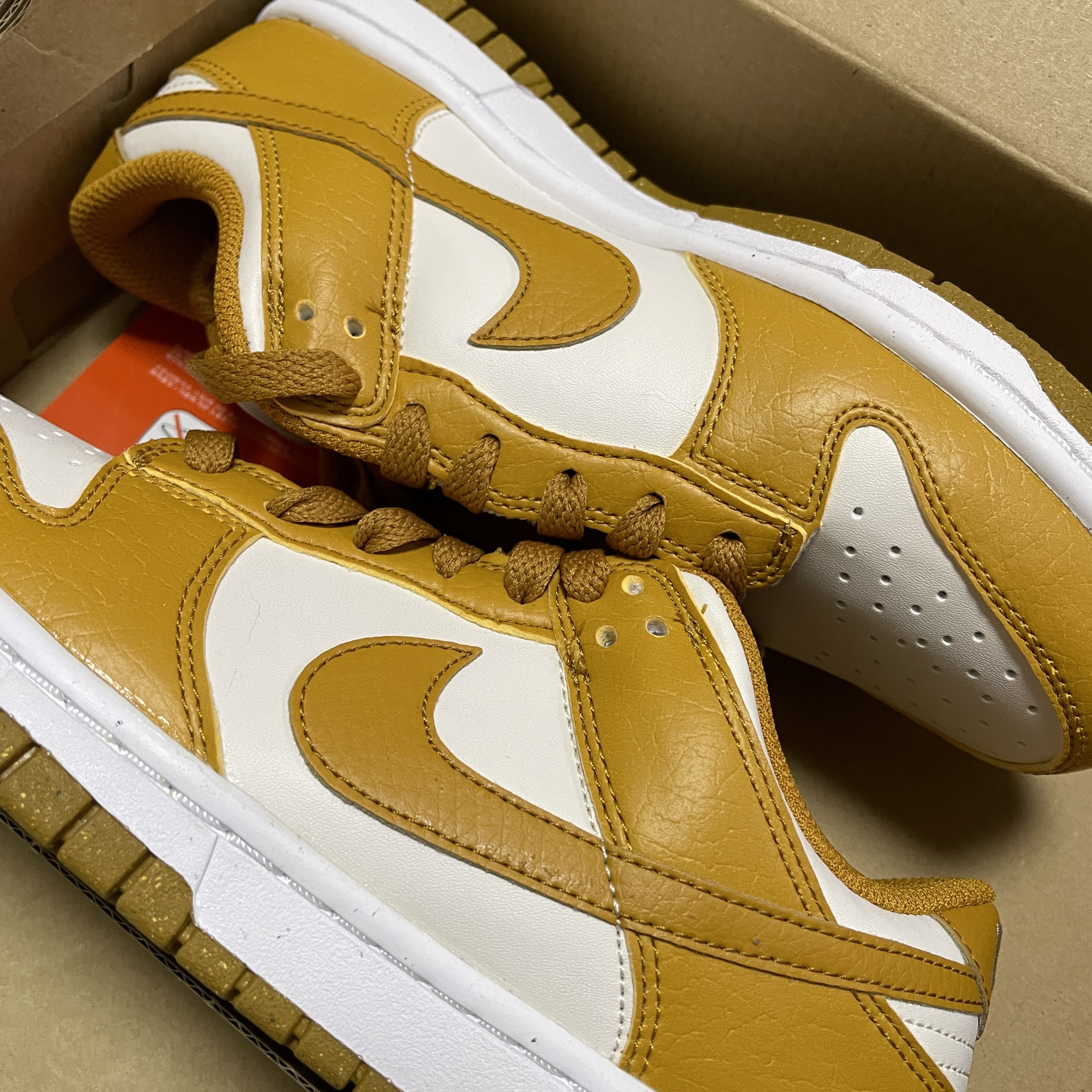(W) Nike Dunk Low Next Nature Phantom 착용 스타일 - 1