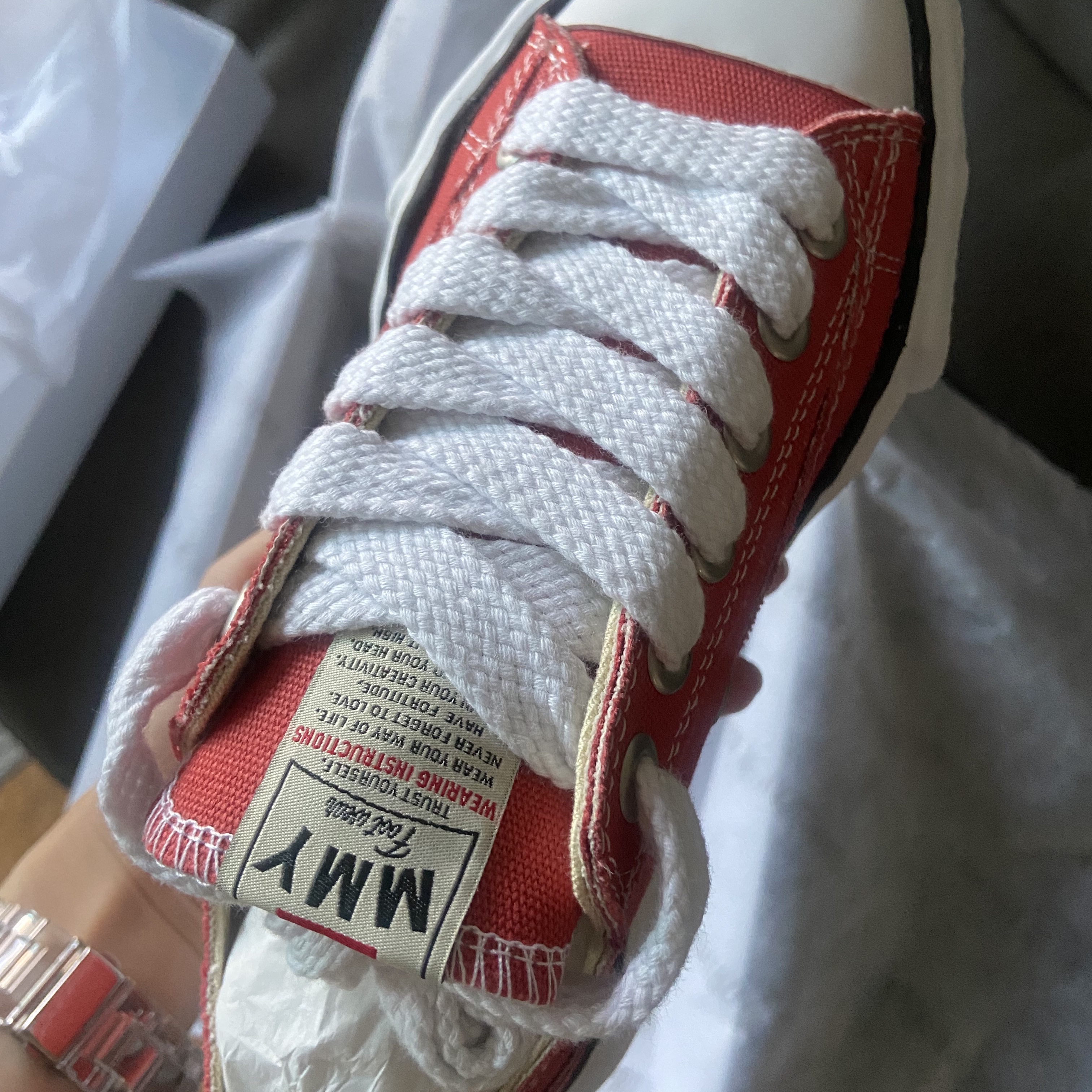 Maison Mihara Yasuhiro Peterson OG Sole Canvas Low Sneakers Orange 착용 스타일 - 2