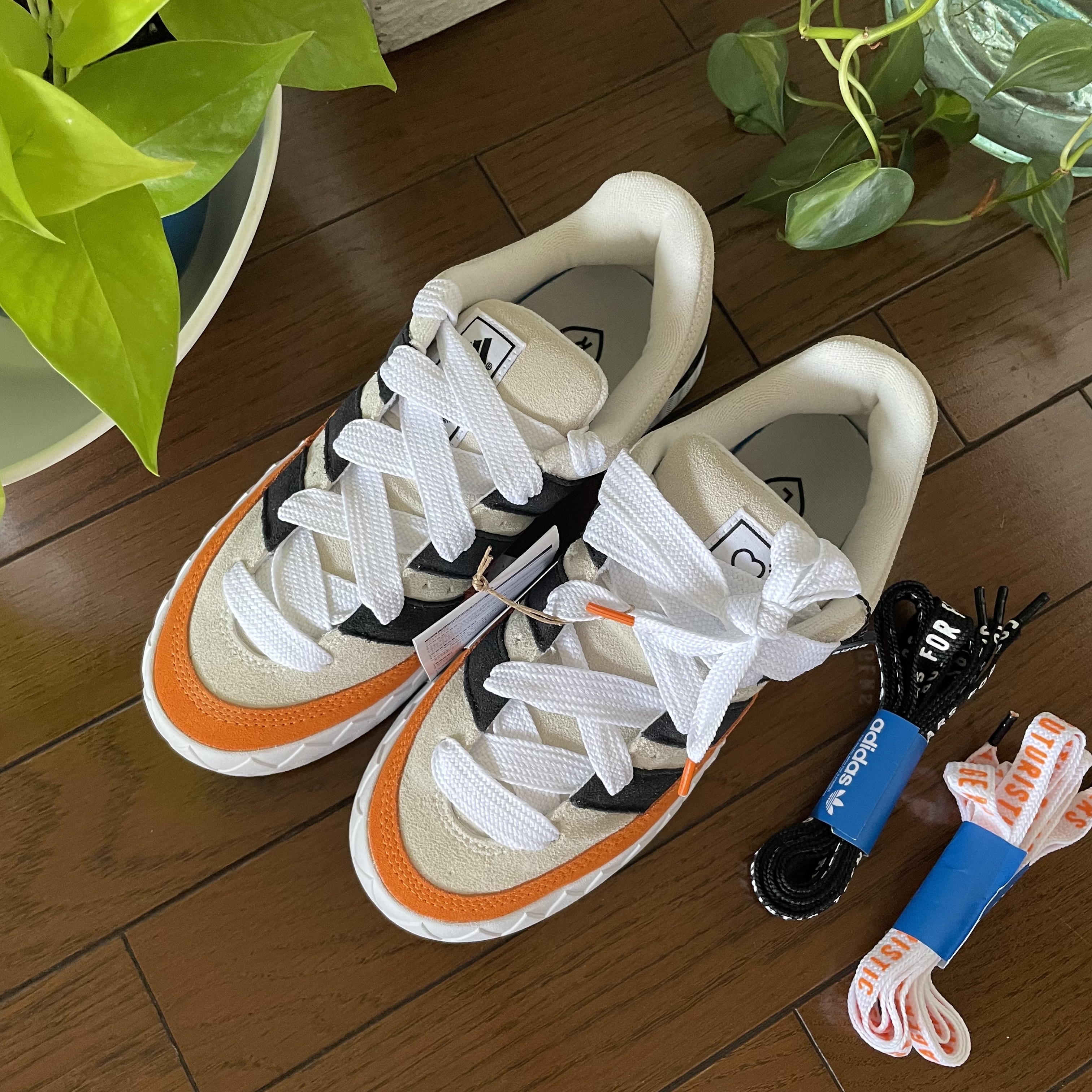 Adidas x Human Made Adimatic White 착용 스타일 - 3