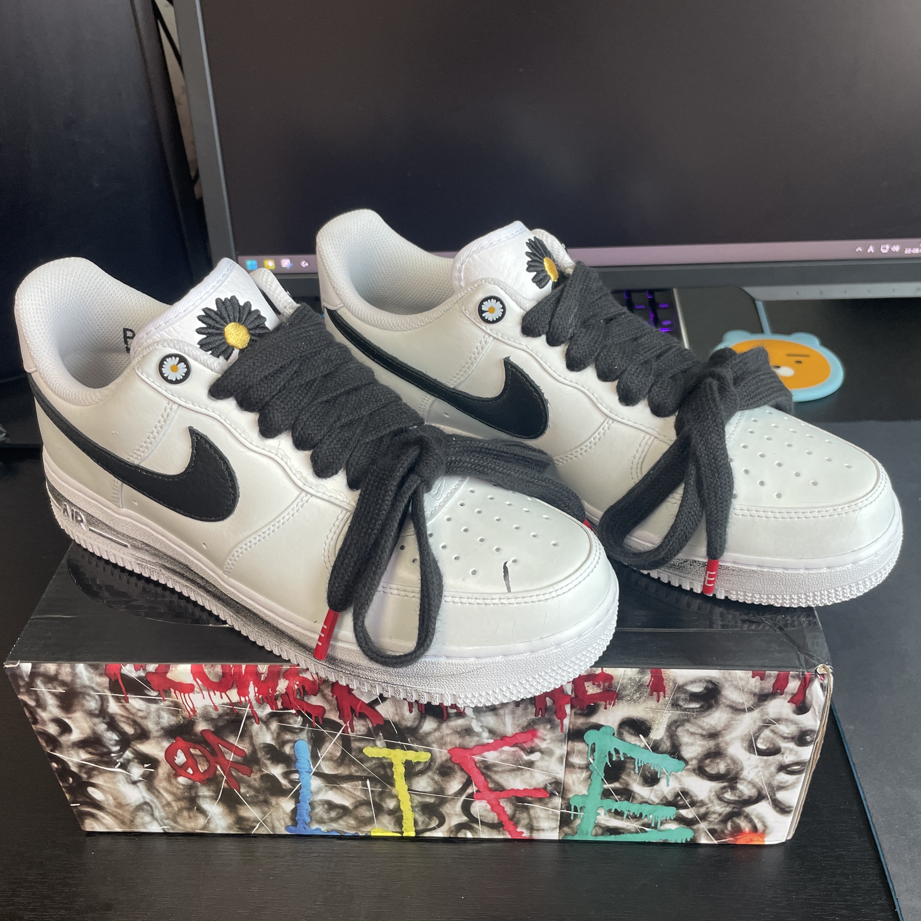 Nike x Peaceminusone Air Force 1 Low Para-Noise 2.0 착용 스타일