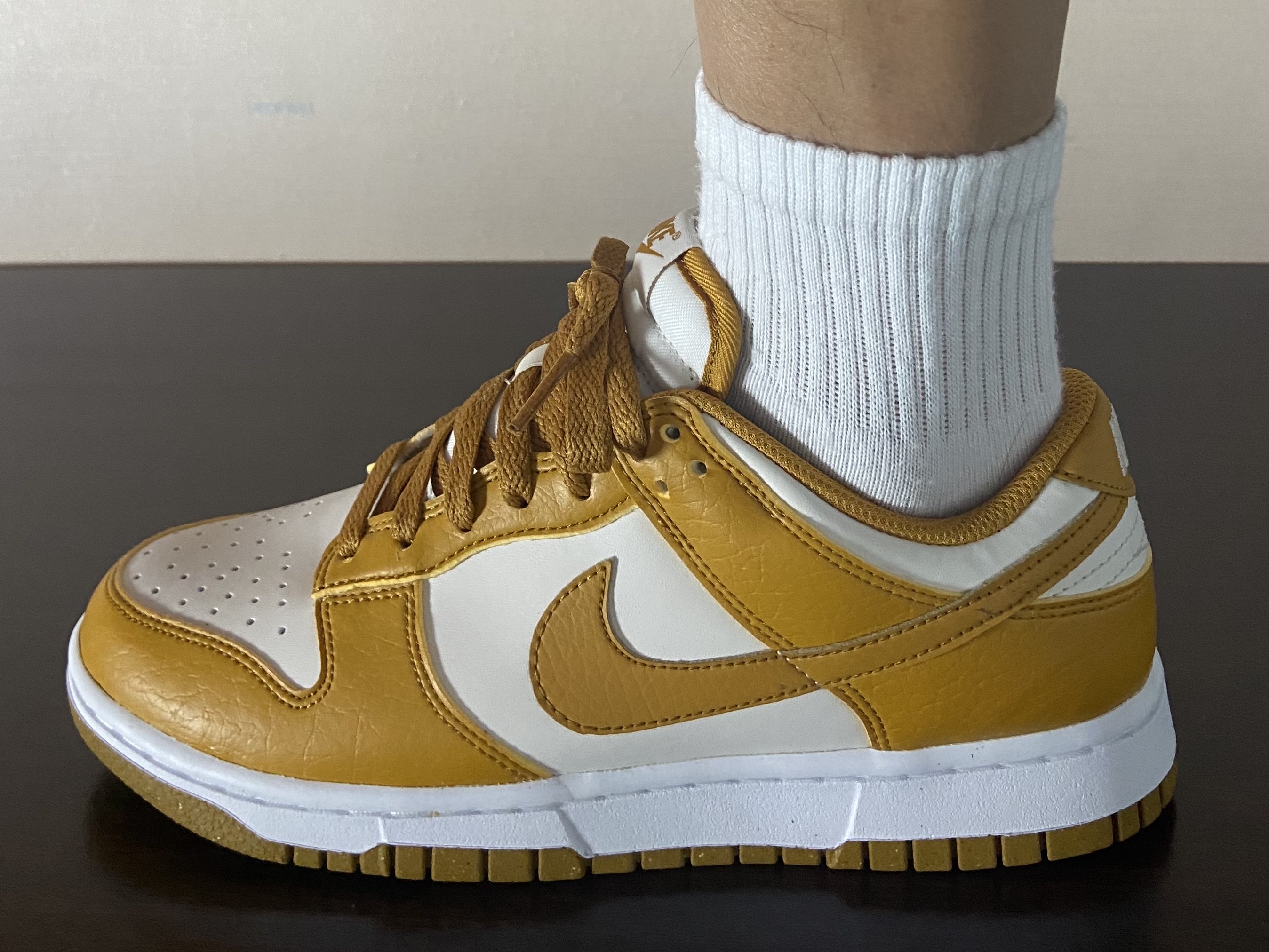(W) Nike Dunk Low Next Nature Phantom 착용 스타일